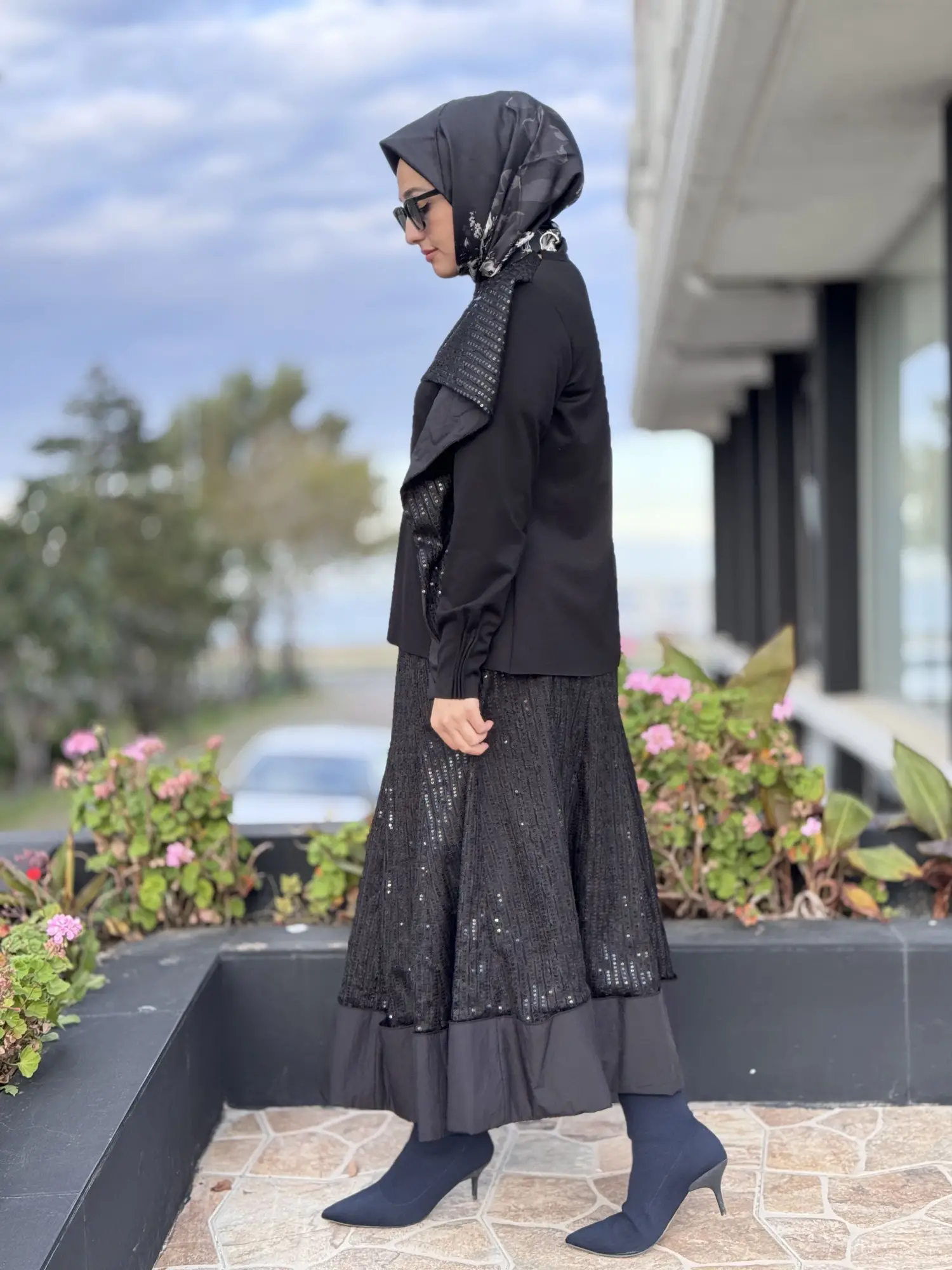 Misswhence Payet Detaylı Etek Bluz Takım 38219P