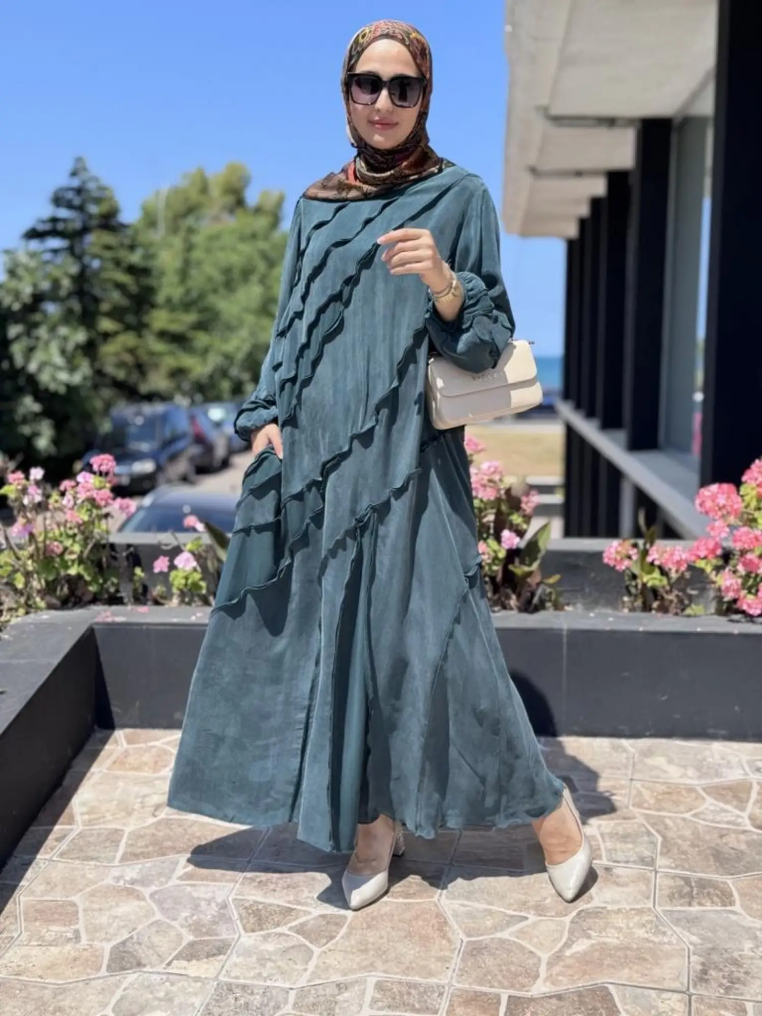 Misswhence Şifon Detaylı Nervürlü Büyük Beden Şallı Cupra İpek Elbise V3175