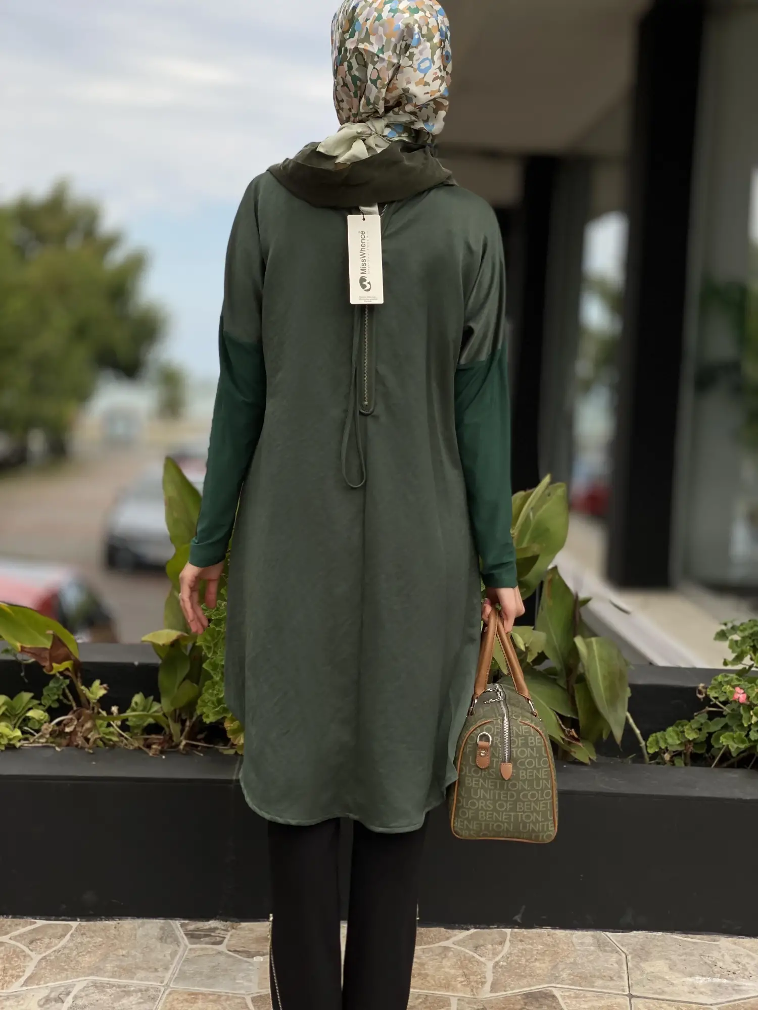 Misswhence Sırtı Fermuarlı Şal Yaka Viscon Tunik 34030