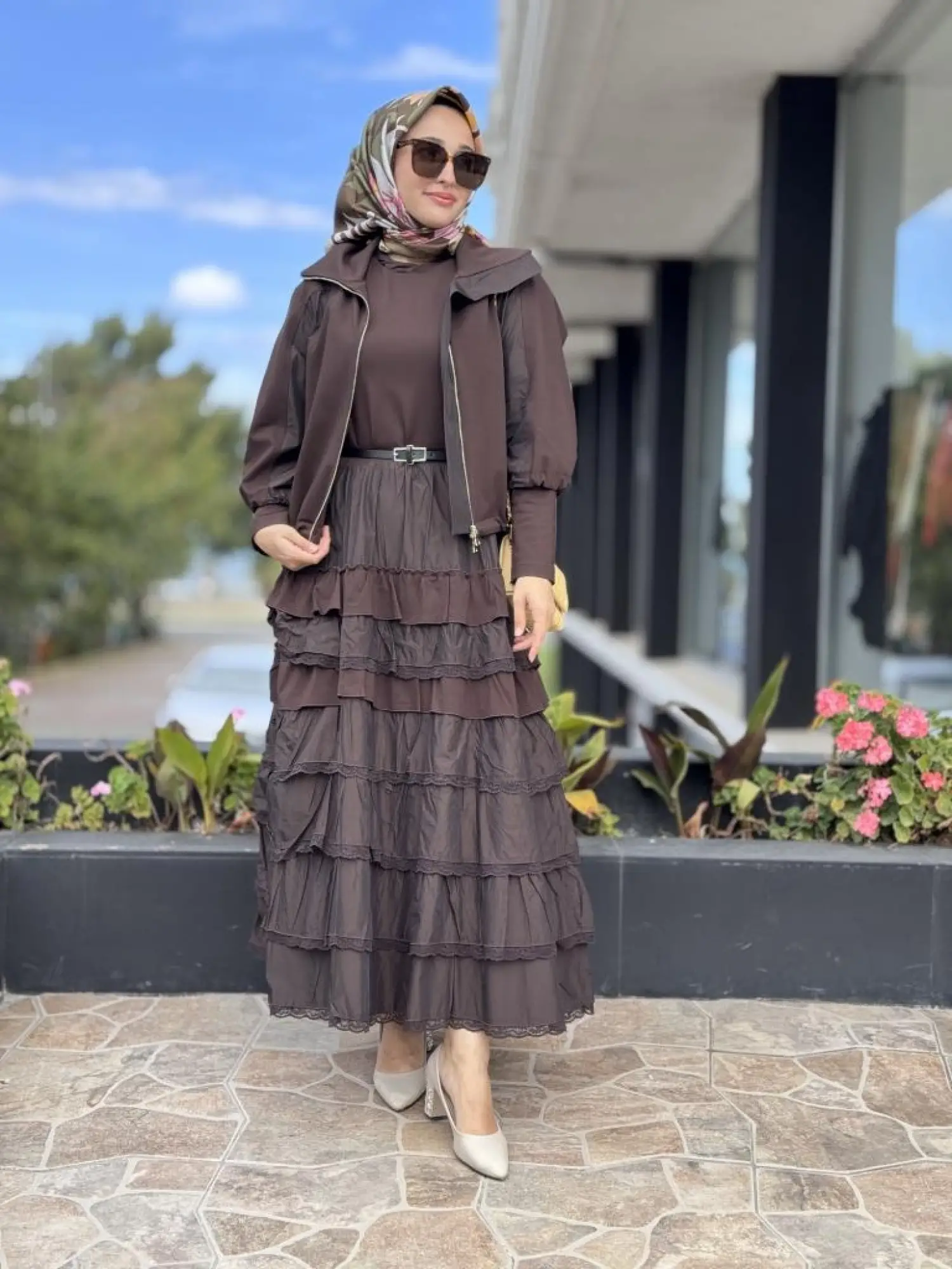 Misswhence Teknik Kumaş ve Fırfır Detaylı Ceket Elbise Takım 38807