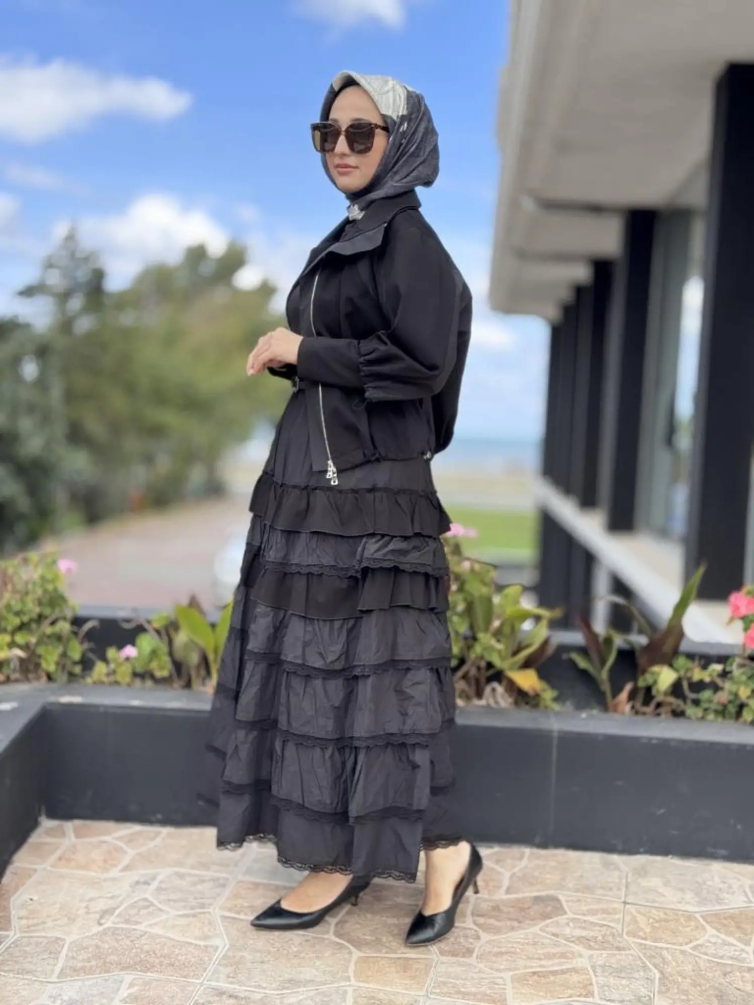 Misswhence Teknik Kumaş ve Fırfır Detaylı Ceket Elbise Takım 38807