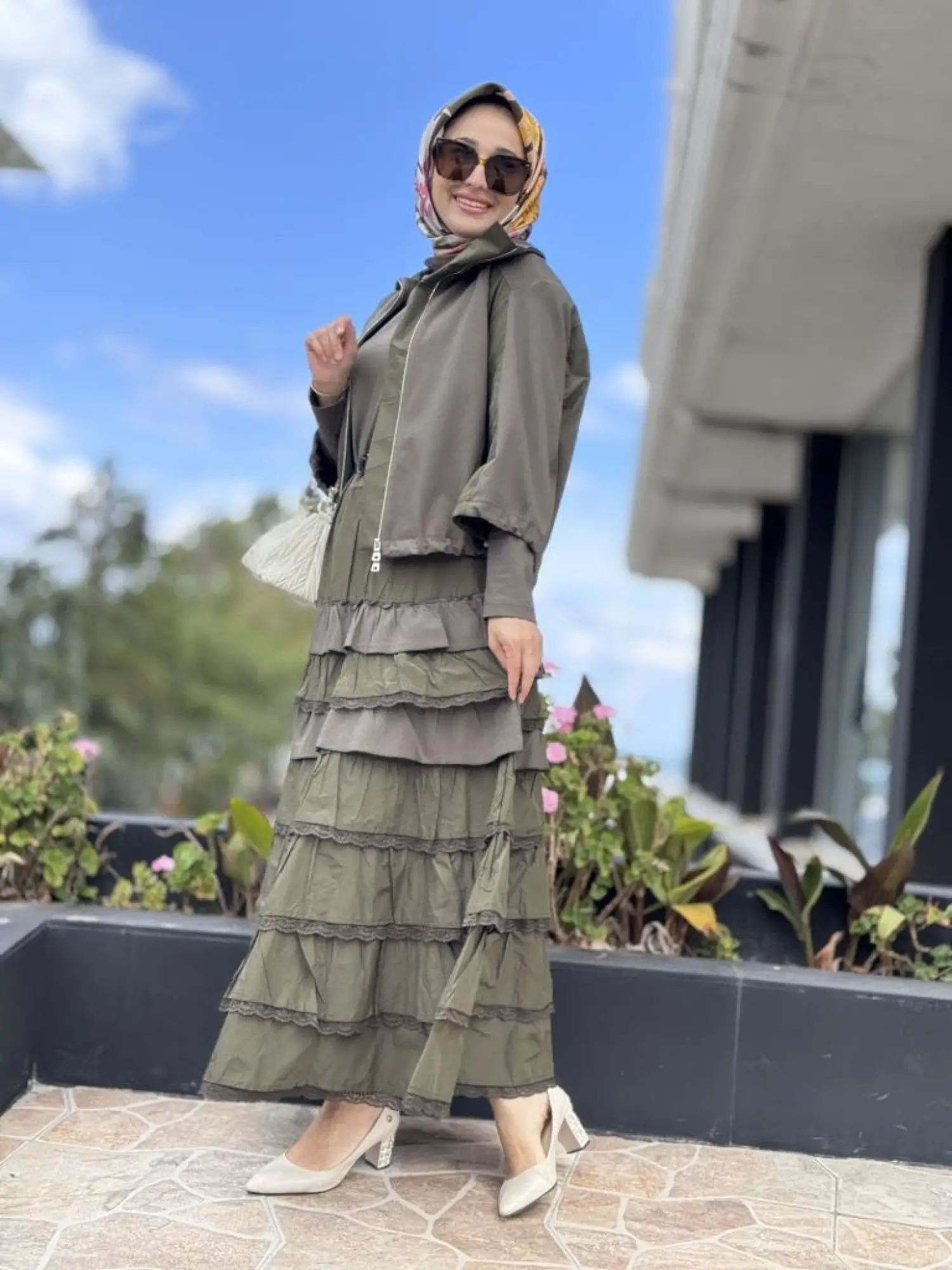 Misswhence Teknik Kumaş ve Fırfır Detaylı Ceket Elbise Takım 38807