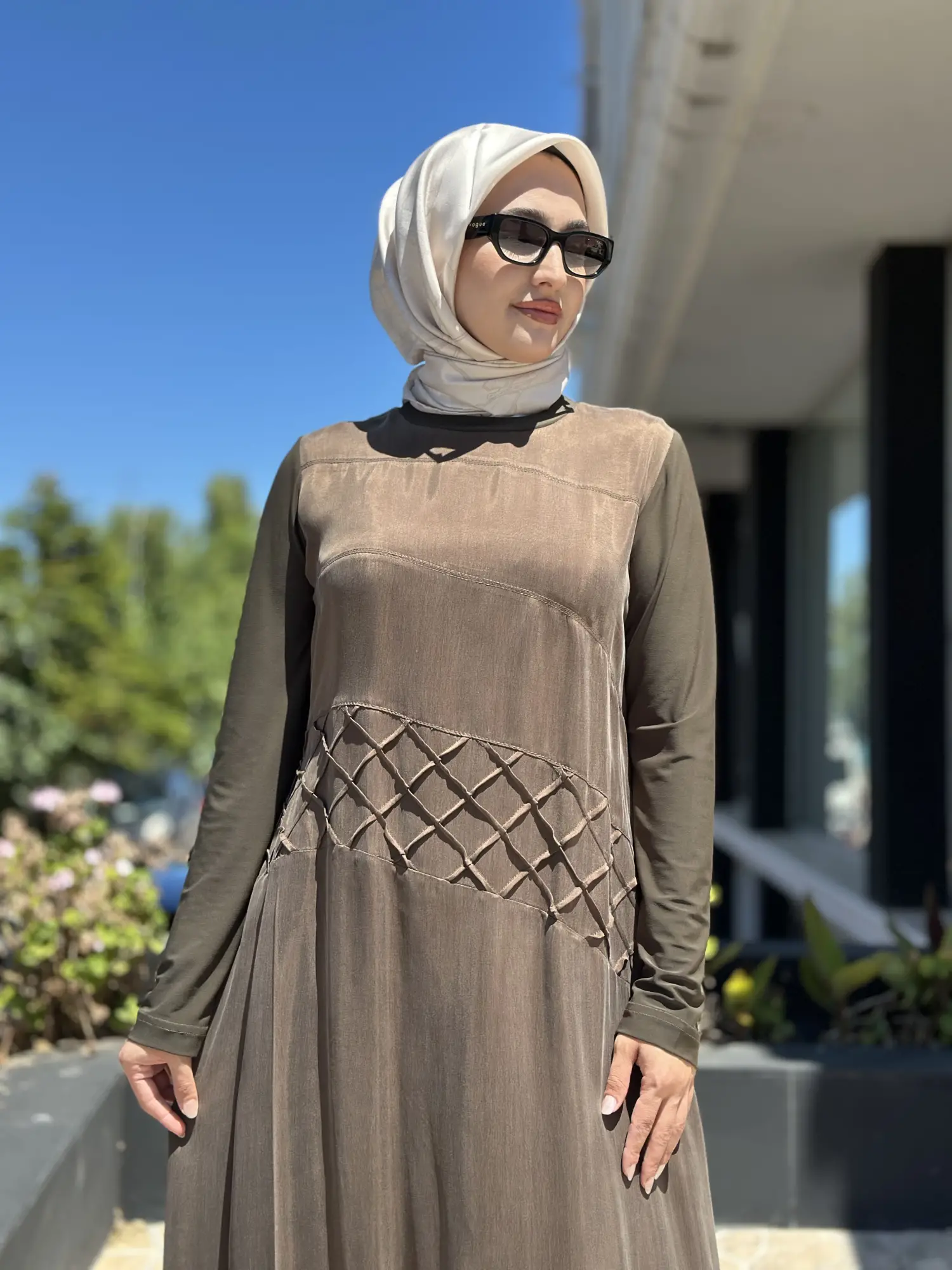 Misswhence Üç Boyutlu Dikiş Detaylı Cupra İpek Elbise 39831