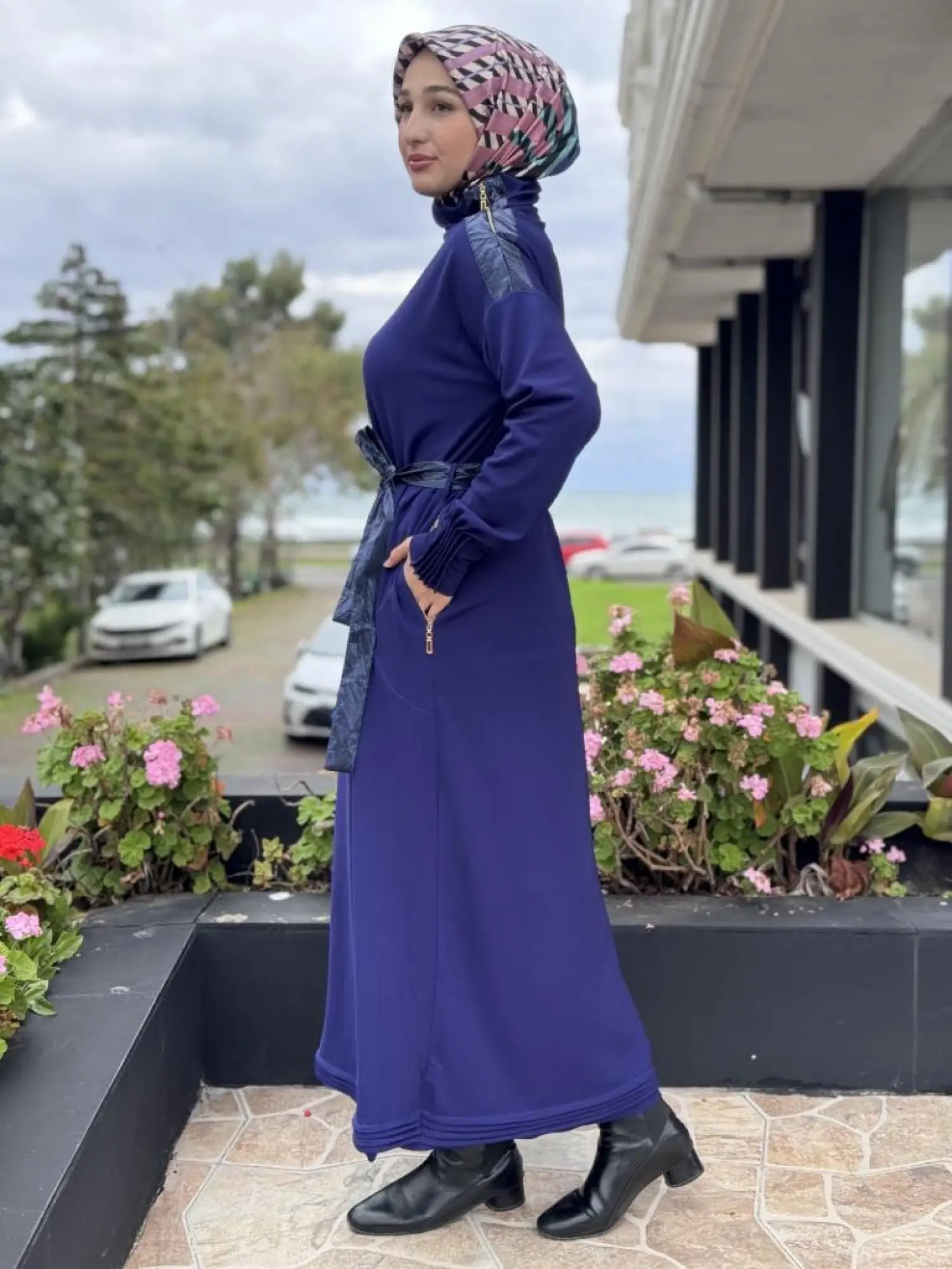 Misswhence Yaka ve Cep Fermuar Detaylı Örme Elbise 38822