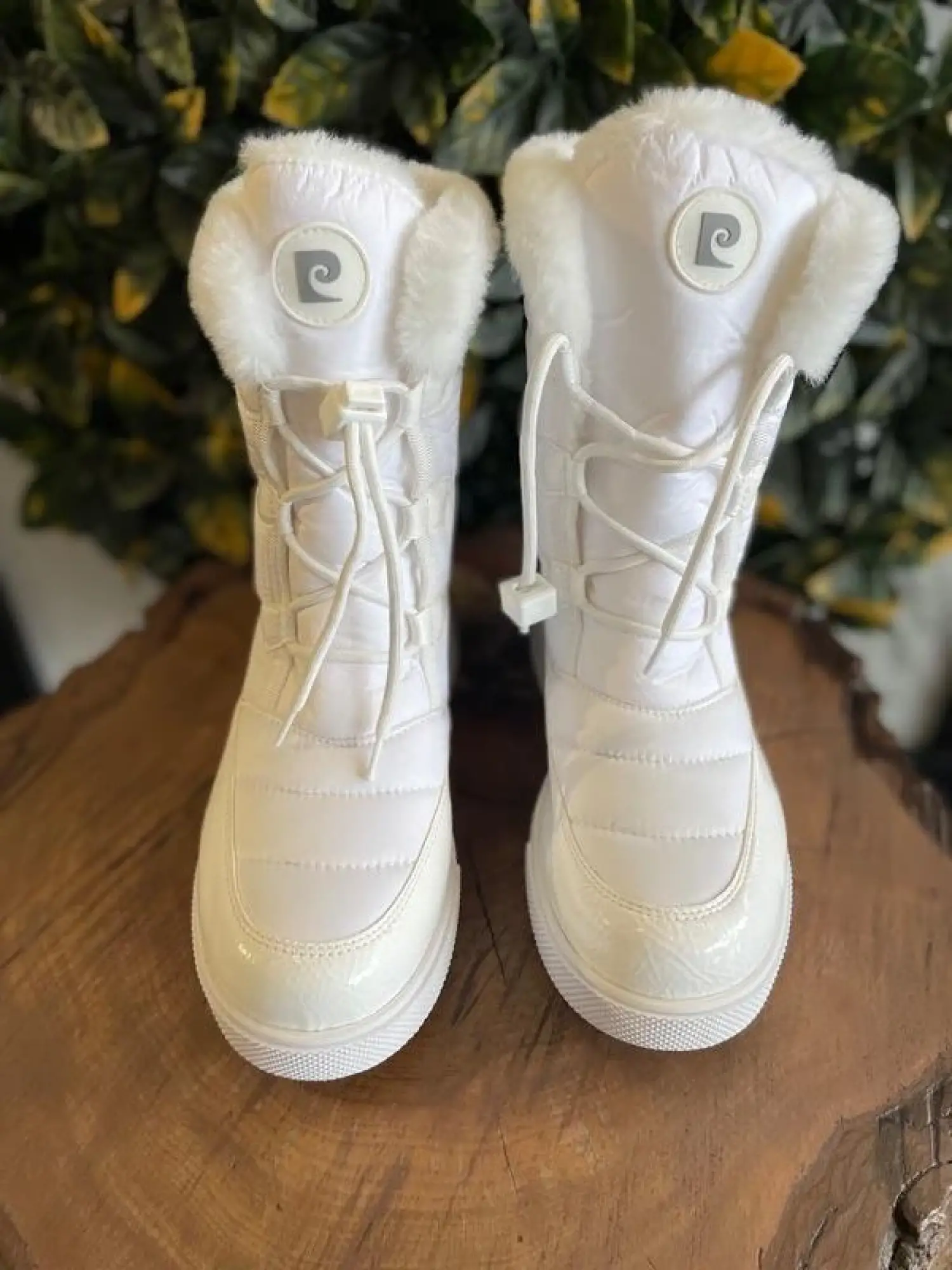 Pierre Cardin Beyaz Rugan Bağcıklı Bot 52595