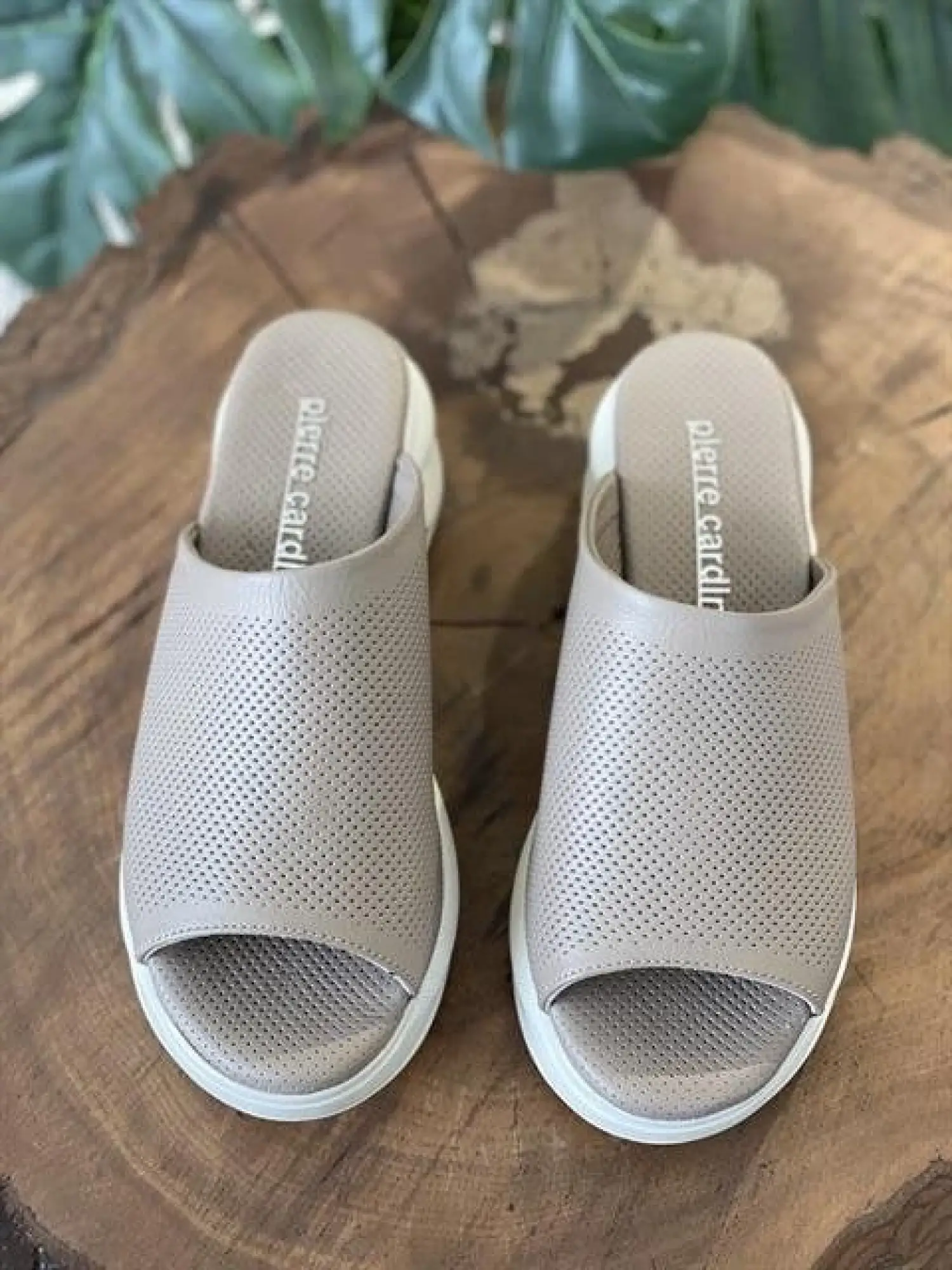 Pierre Cardin Yüksek Taban Vizon Terlik PC7172