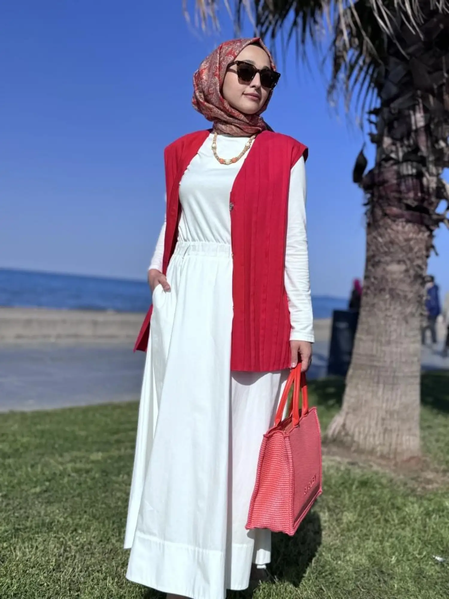 QooQ Store Serpent Çıtçıtlı Keten Yelek 25SS609