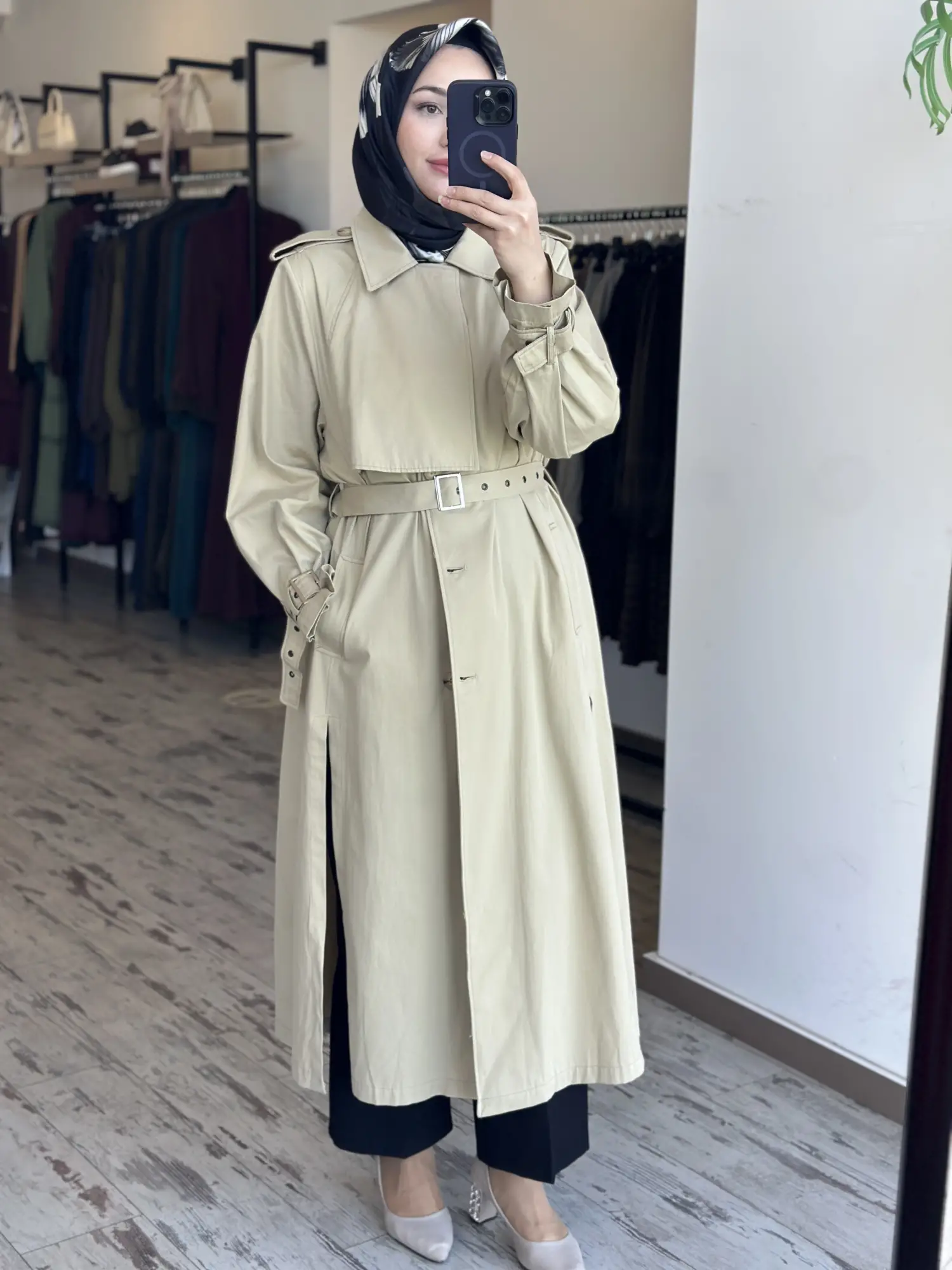 QooQ Store Valen Trench 26SS601