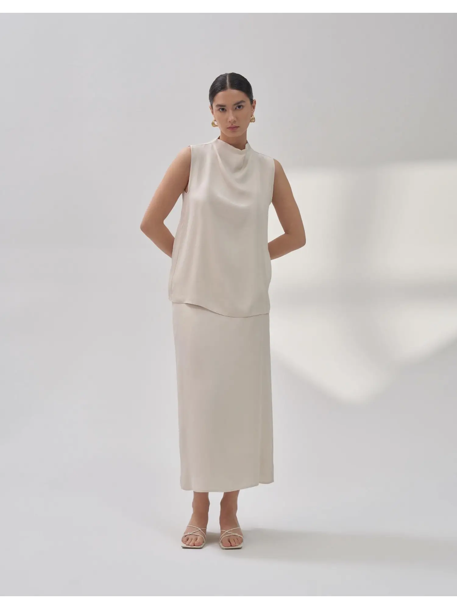 QOOQ Yadi Etek 24SS504