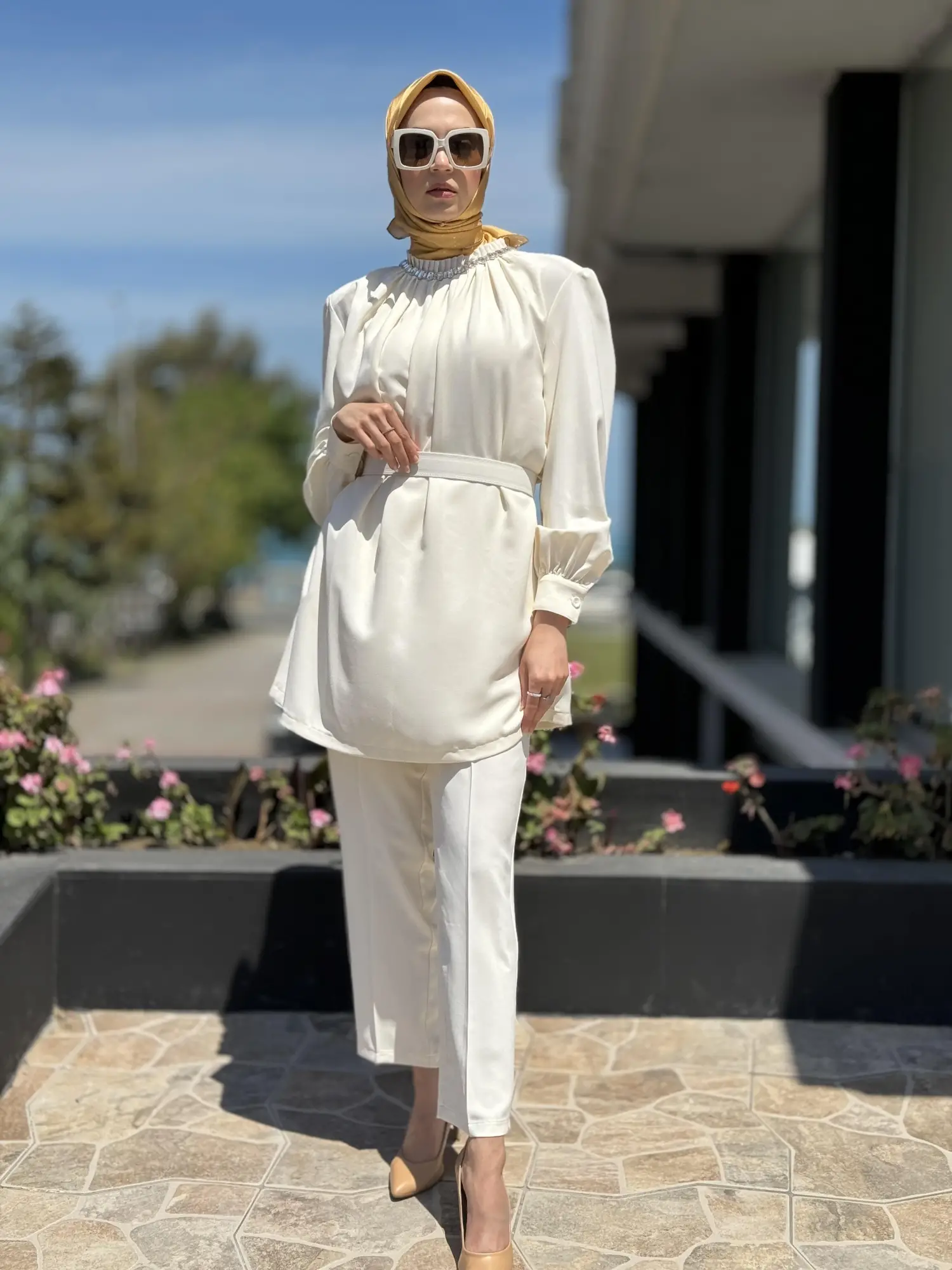 Qupra Boğazı Taşlı Tunik Pantolon Şık Takım QAY62087