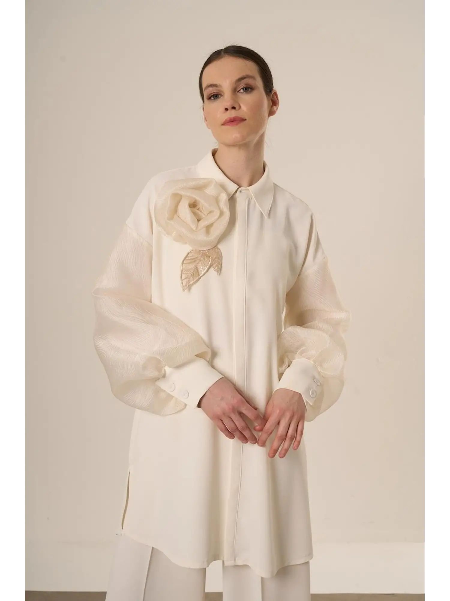 Qupra Kolları Organze Detaylı Şık Gömlek Pantolon Takım QAY62099