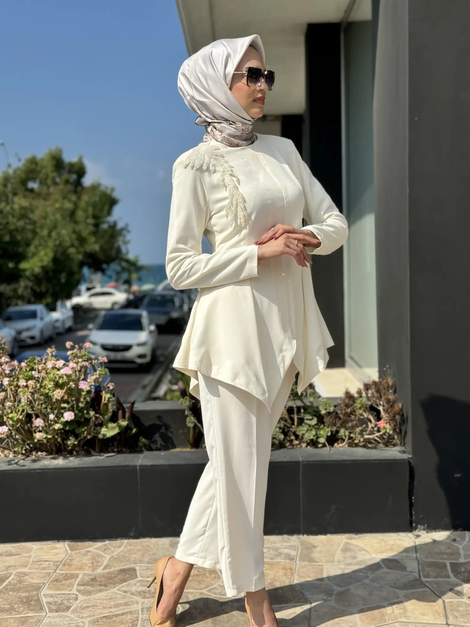 Qupra Omuz Taş Detaylı Tunik Pantolon Abiye Takım QAY62133