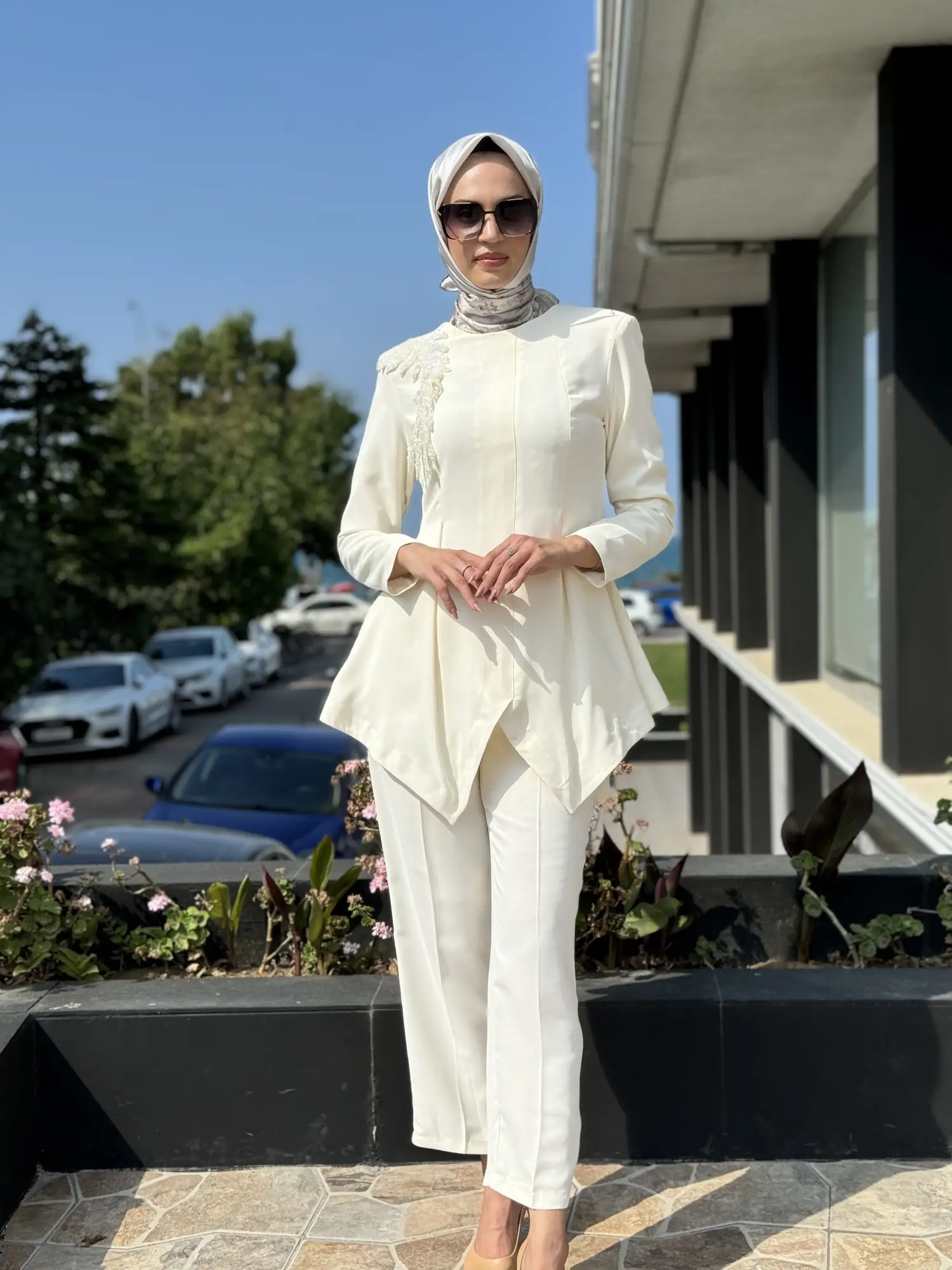 Qupra Omuz Taş Detaylı Tunik Pantolon Abiye Takım QAY62133