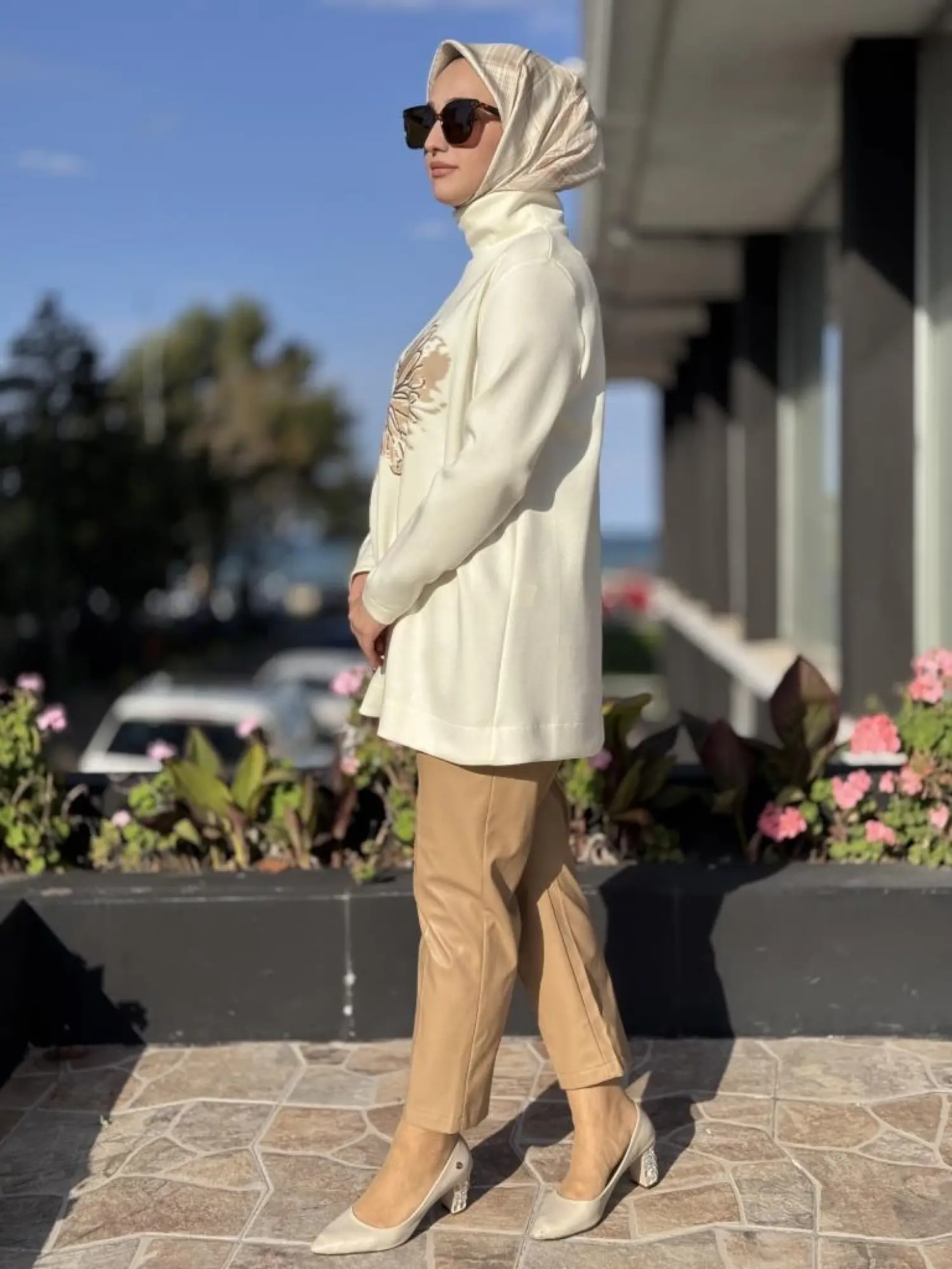 Qupra Önü Çiçek Baskılı Tunik Deri Pantolonlu Takım WAC92006