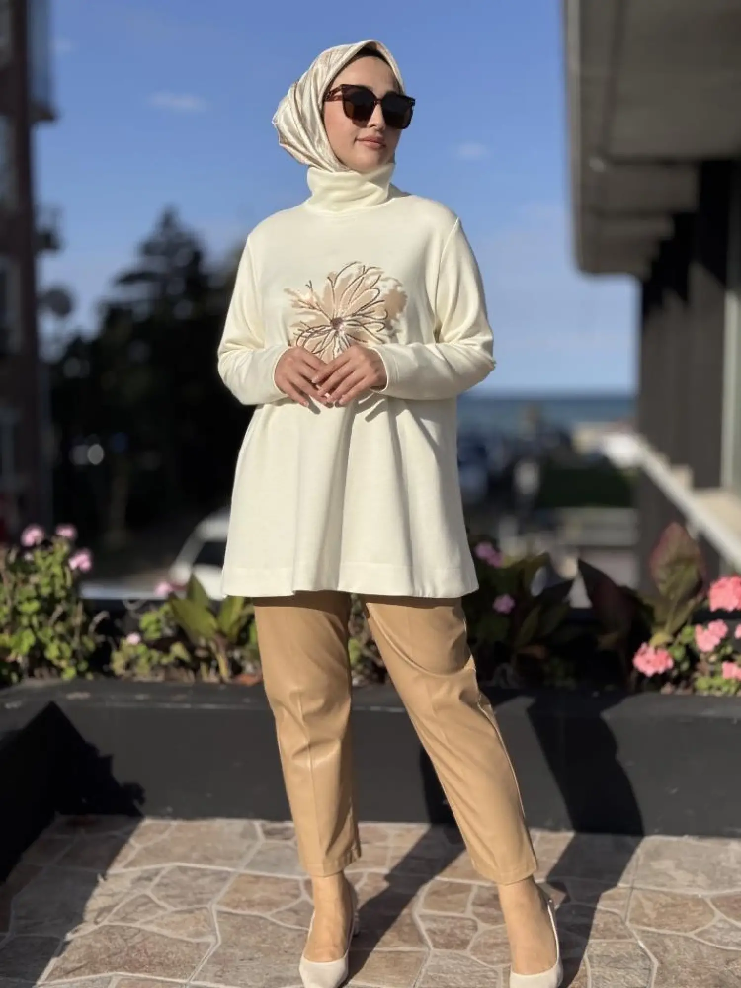 Qupra Önü Çiçek Baskılı Tunik Deri Pantolonlu Takım WAC92006