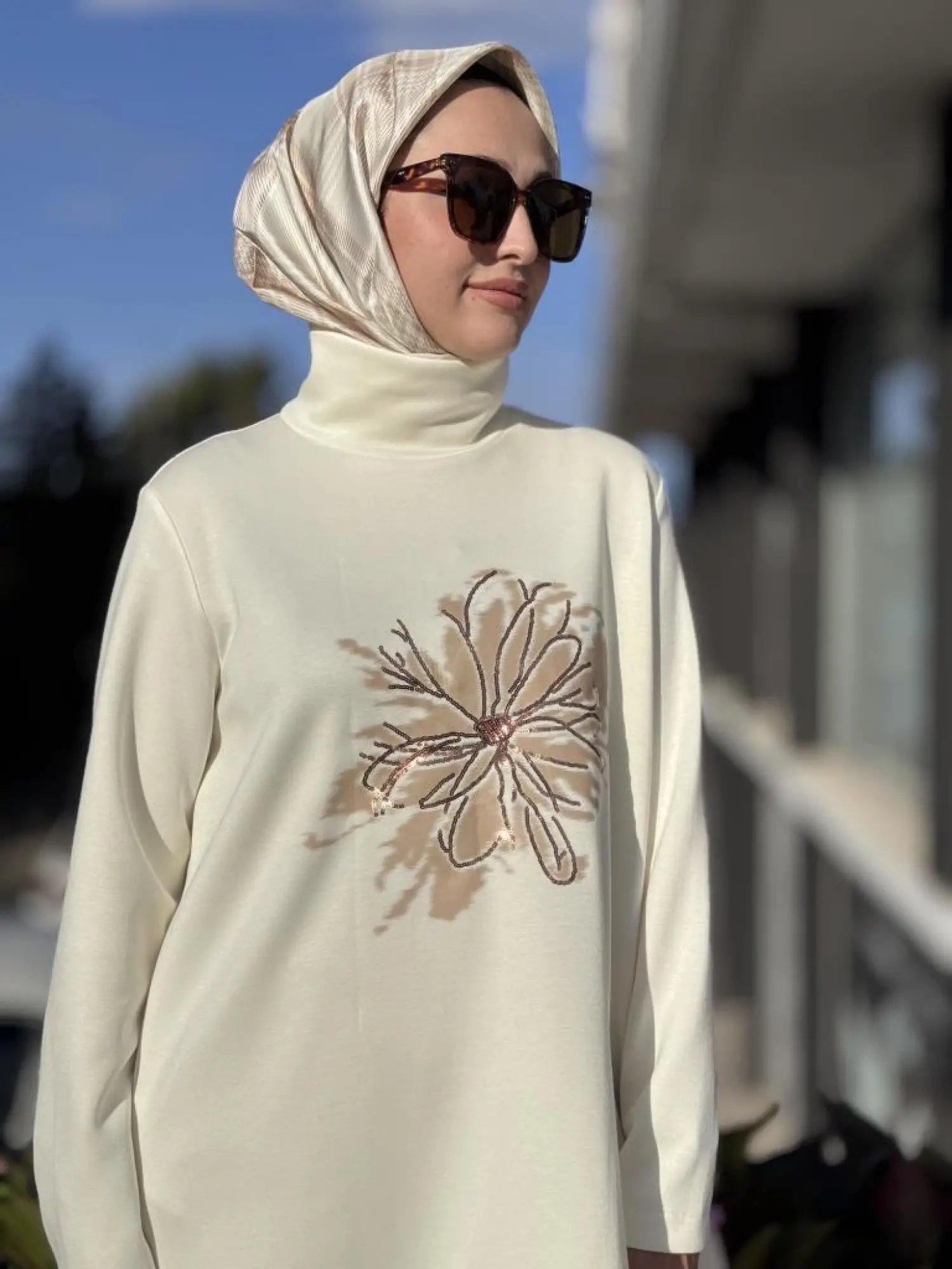 Qupra Önü Çiçek Baskılı Tunik Deri Pantolonlu Takım WAC92006