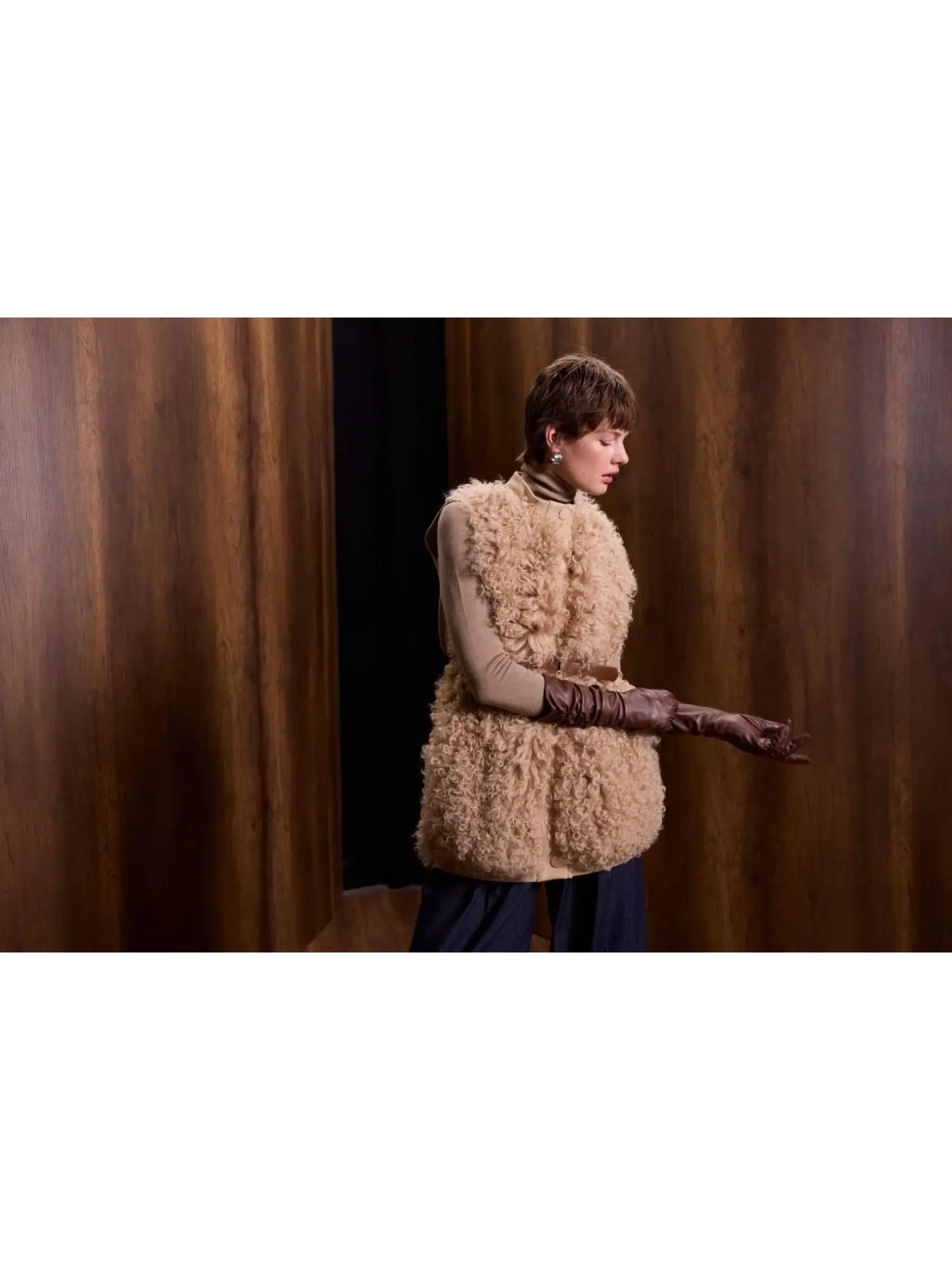 Qupra Önü Orjinal Yün Detaylı Kemerli Yelek WAC91029