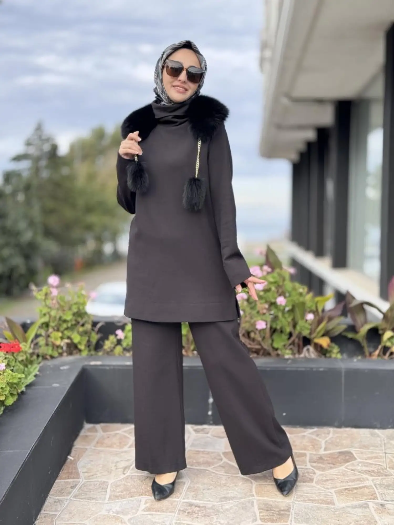 Qupra Seyyar Kürk Aksesuarlı Tunik Pantolon Takım WAC92054