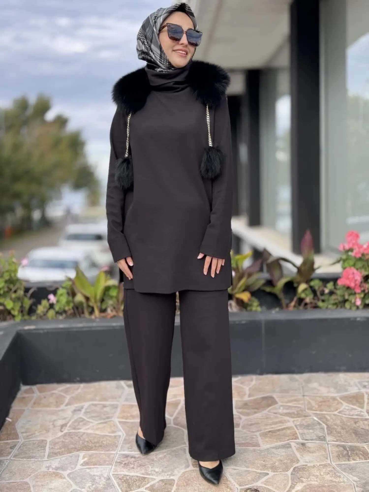 Qupra Seyyar Kürk Aksesuarlı Tunik Pantolon Takım WAC92054