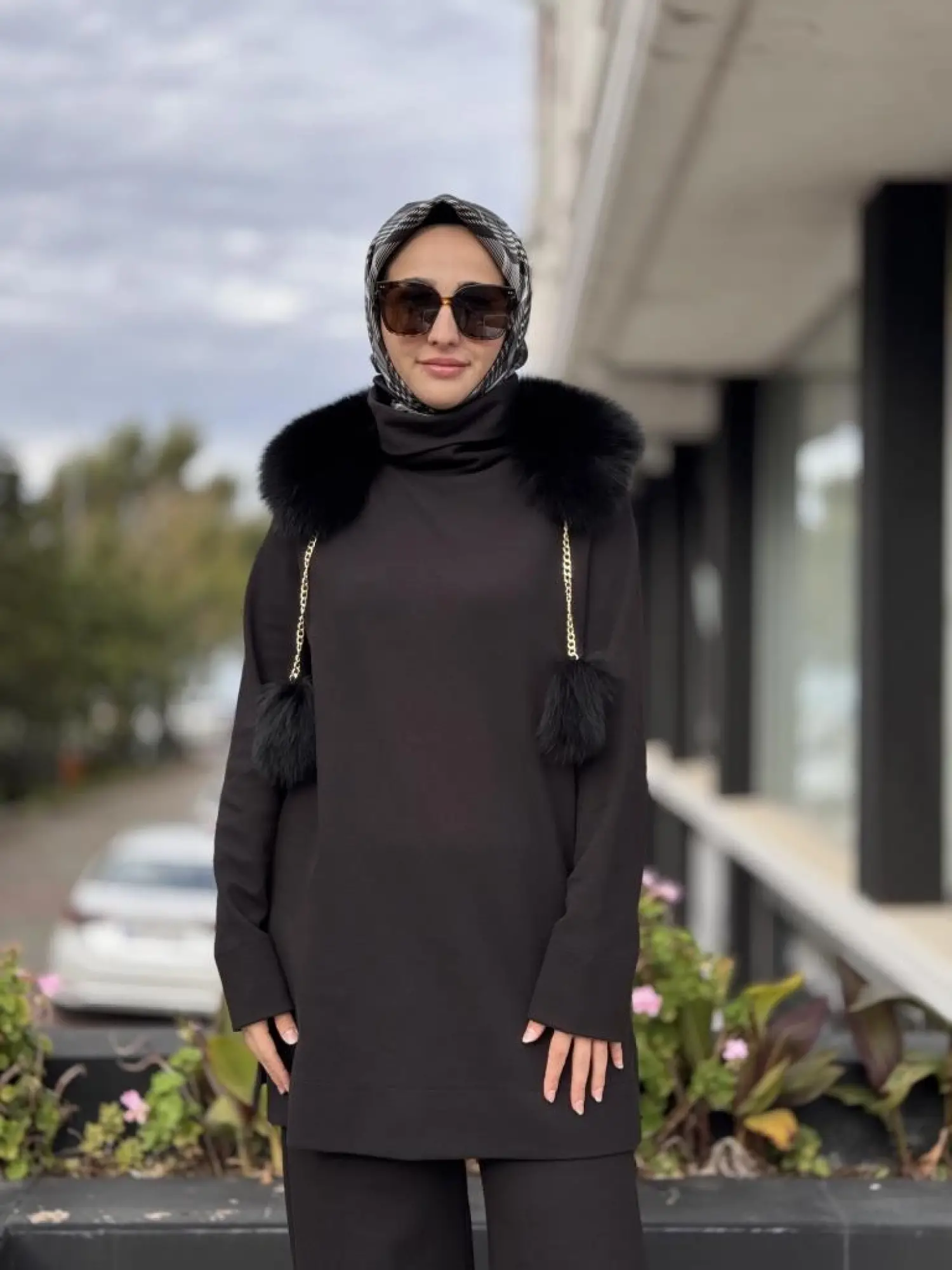 Qupra Seyyar Kürk Aksesuarlı Tunik Pantolon Takım WAC92054