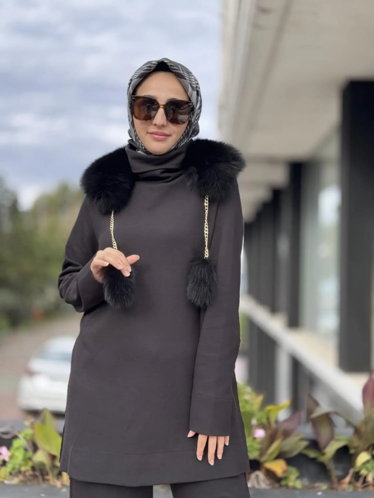 Qupra Seyyar Kürk Aksesuarlı Tunik Pantolon Takım WAC92054