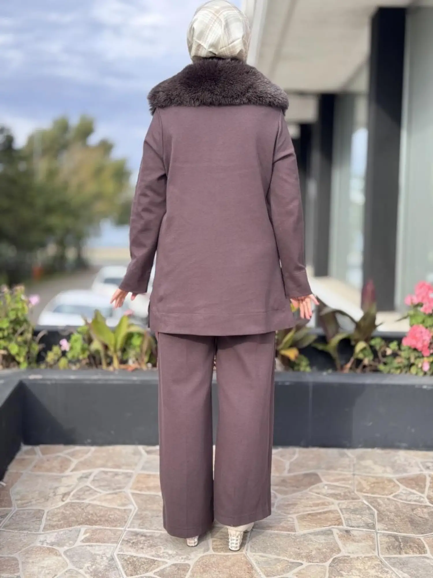 Qupra Seyyar Kürk Aksesuarlı Tunik Pantolon Takım WAC92054