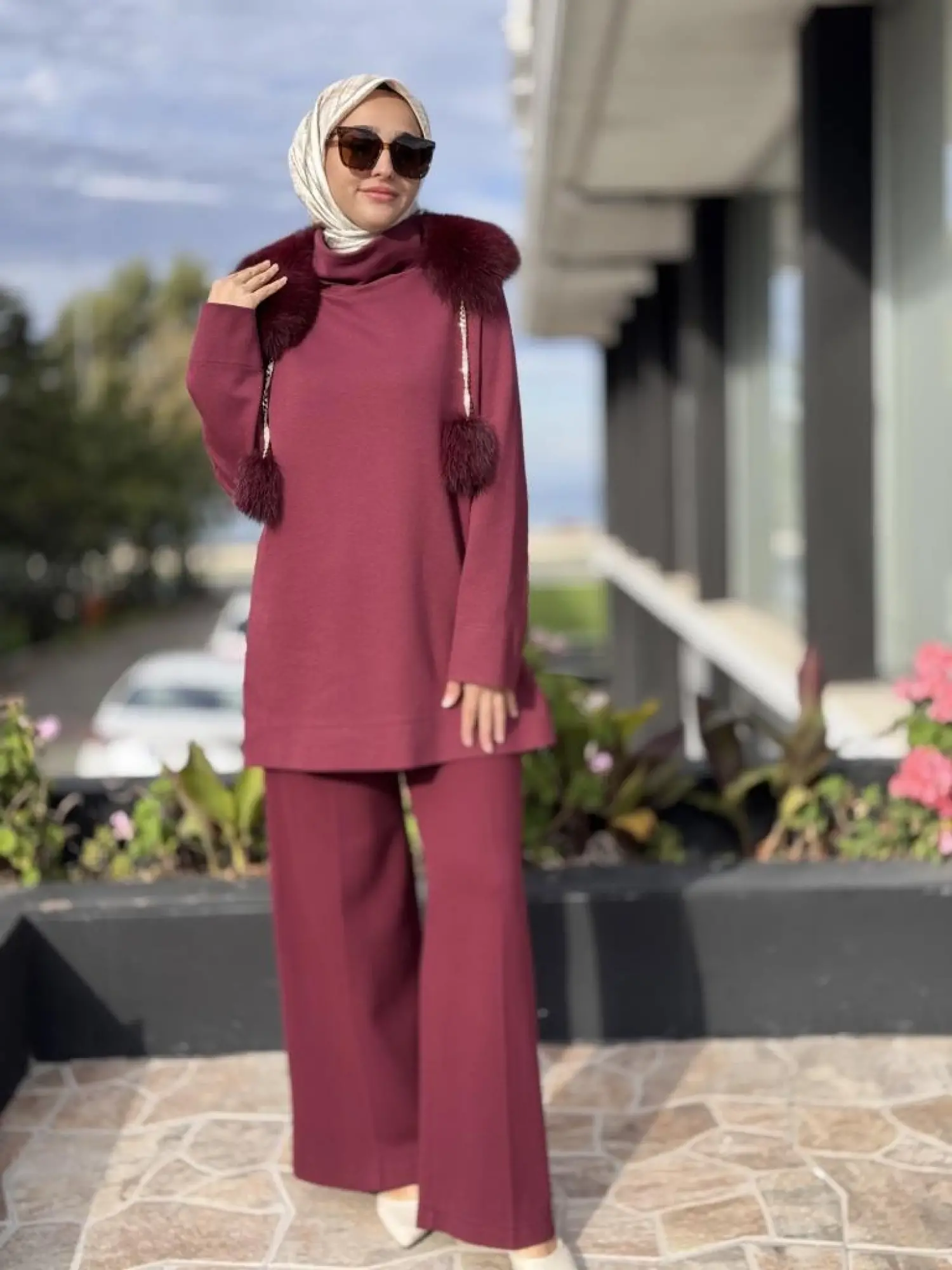 Qupra Seyyar Kürk Aksesuarlı Tunik Pantolon Takım WAC92054