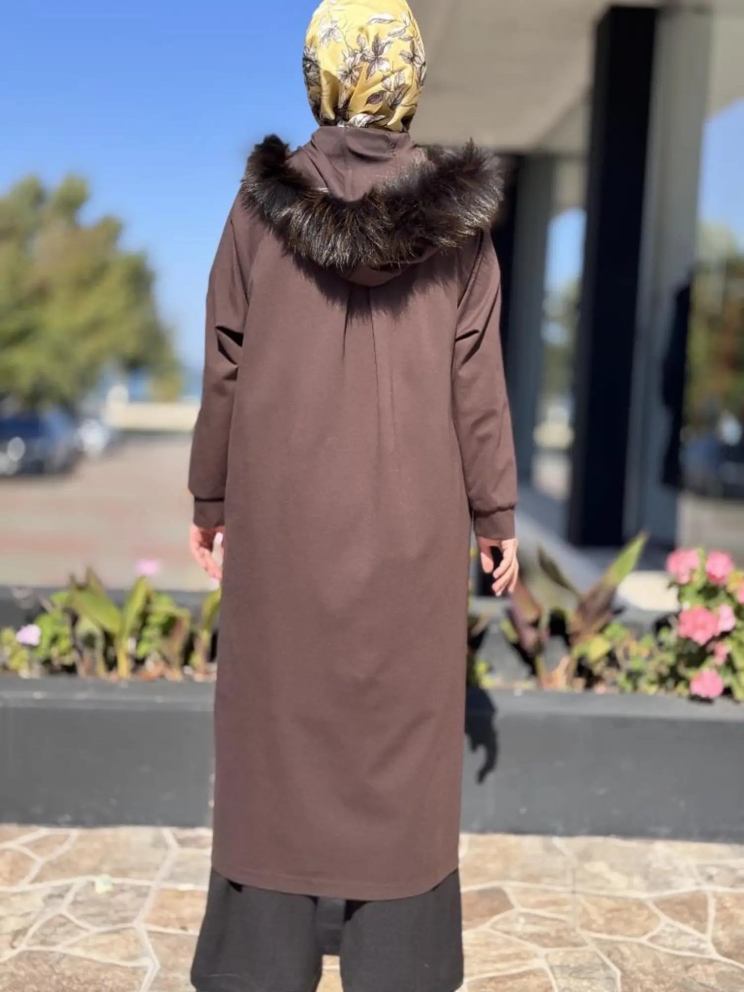 Qupra Seyyar Kürk Kapüşonlu Çıtçıt Kapamalı Uzun Kap WAC91014