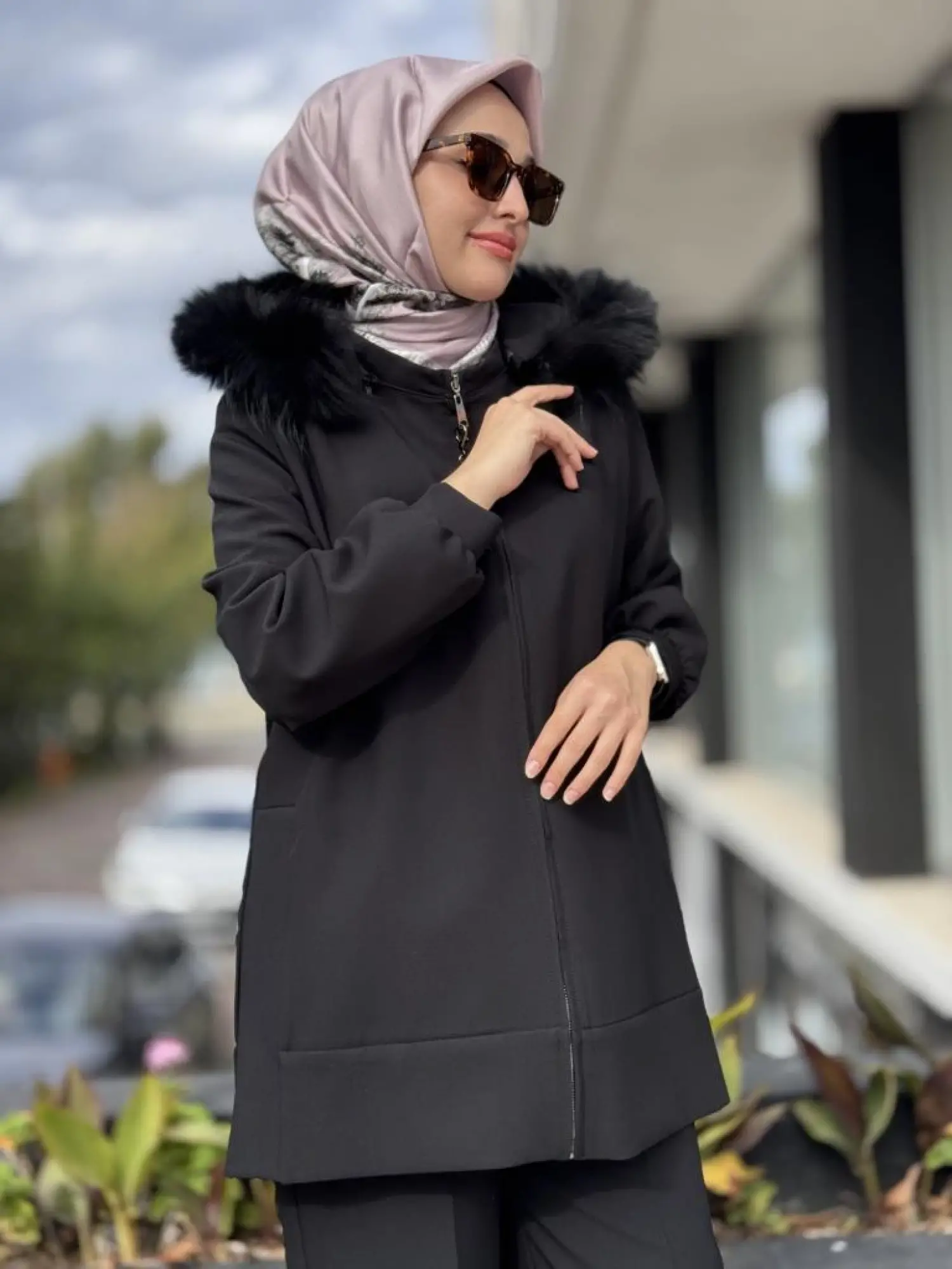 Qupra Seyyar Kürk Kapüşonlu Kap Pantolon Takım WAC92001