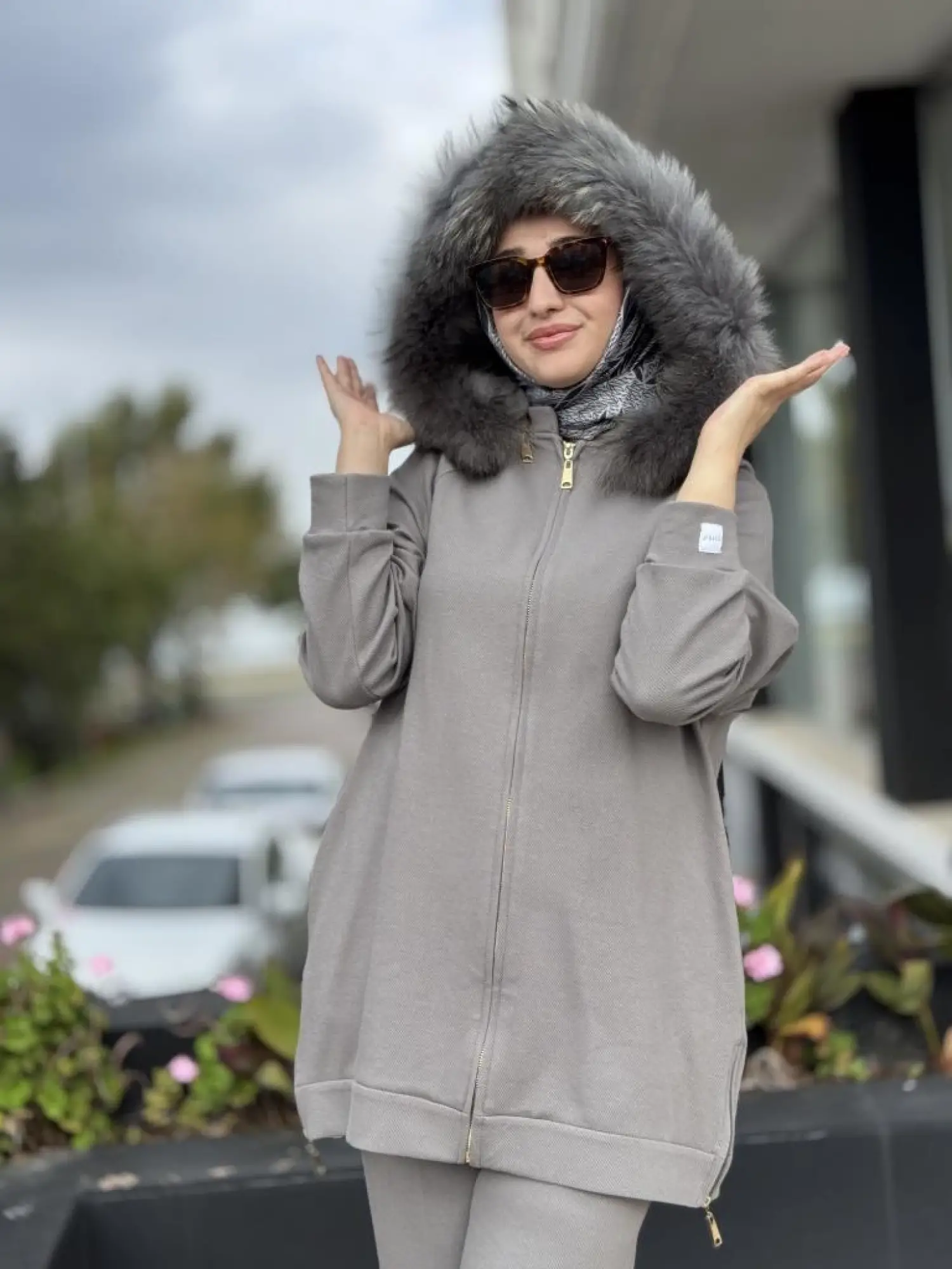 Qupra Seyyar Kürk Kapüşonlu Yandan Fermuarlı Kap Pantolon Takım WAC92035