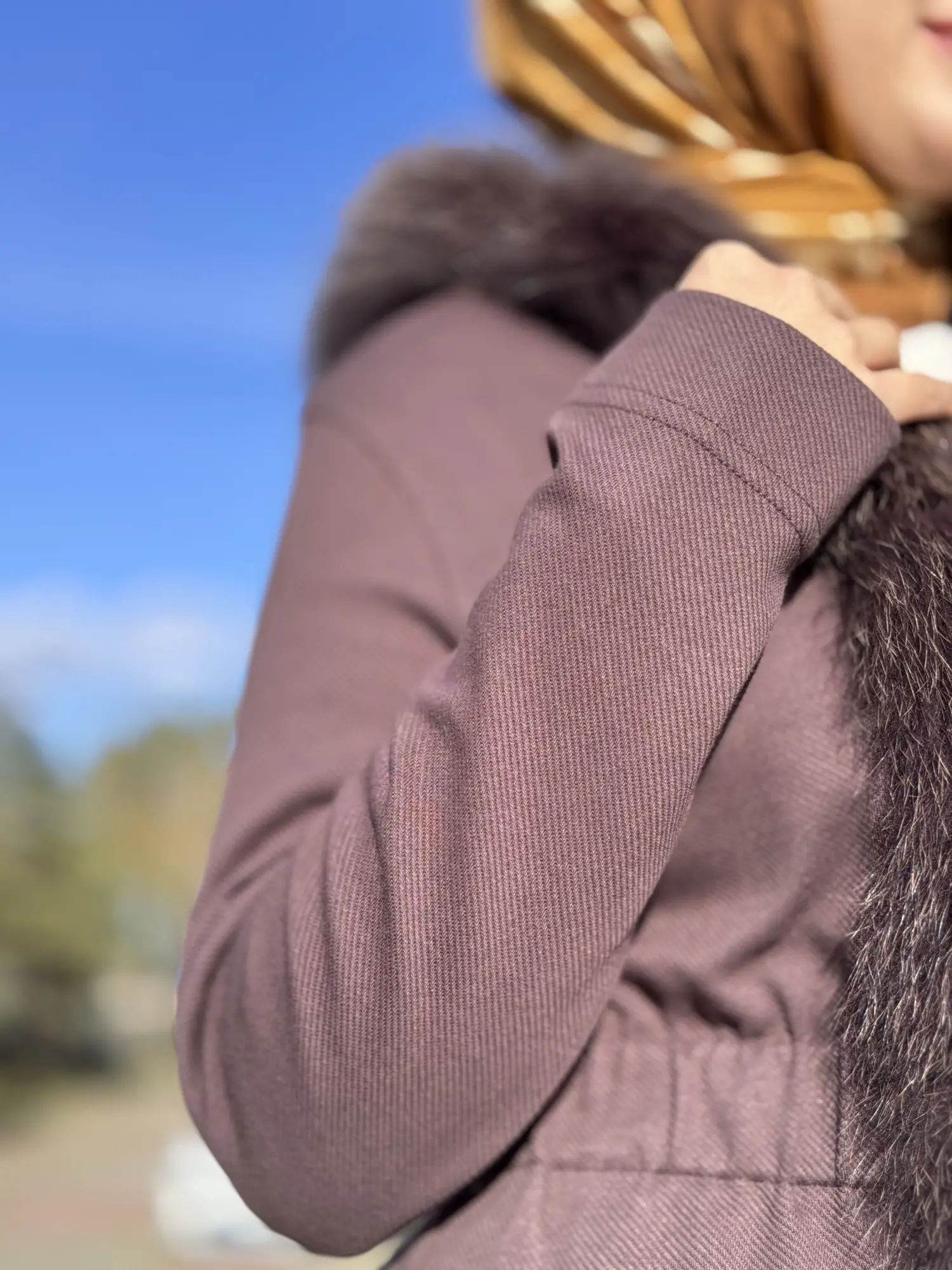 Qupra Seyyar Kürk Yaka Detaylı Kap Pantolon Takım WAC92093