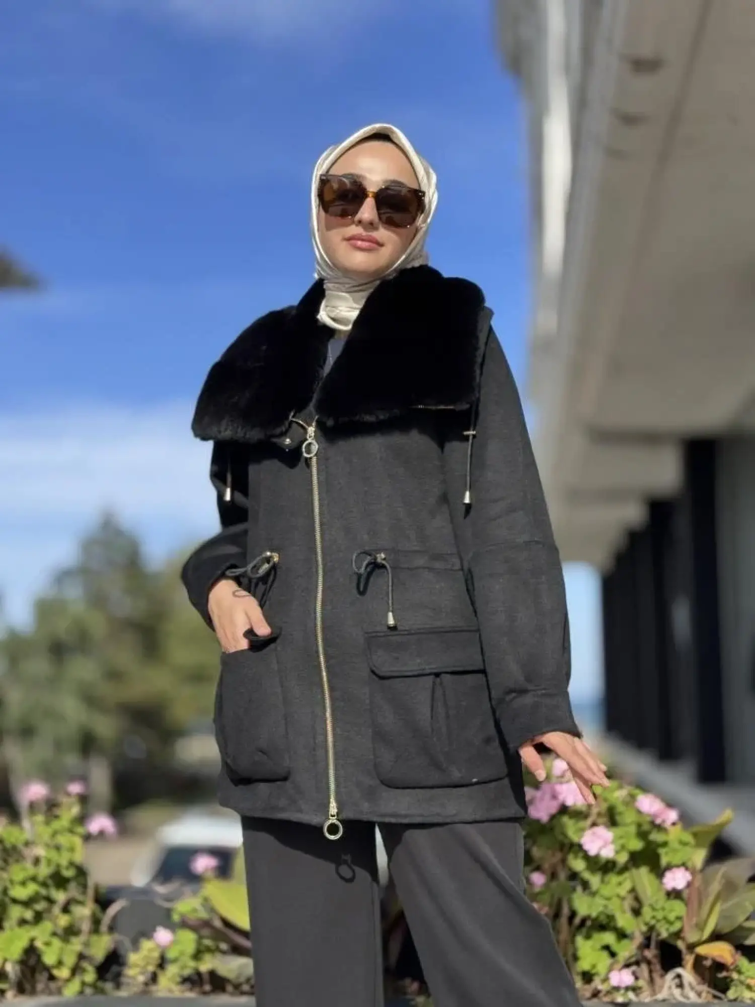 Qupra Seyyar Kürklü Kaşmir Yün Mont WAC91039