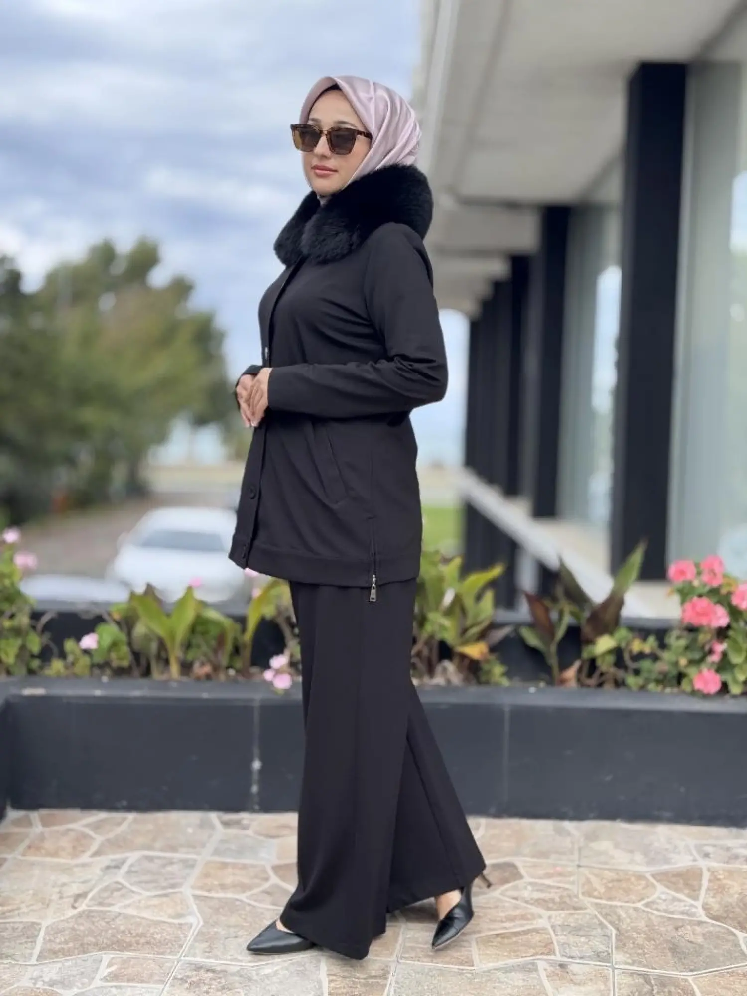 Qupra Seyyar Kürklü Metalik Düğmeli Kap Pantolon Takım WAC92003