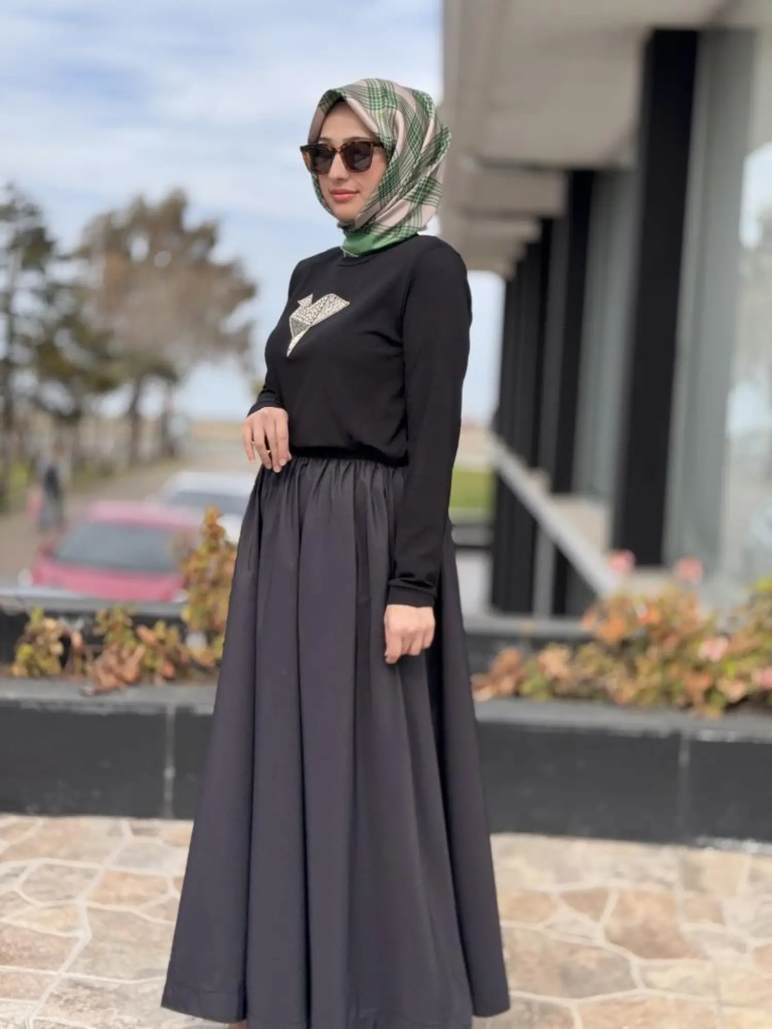 Qupra Taş Detaylı Bluz Etek Takım WAB82094