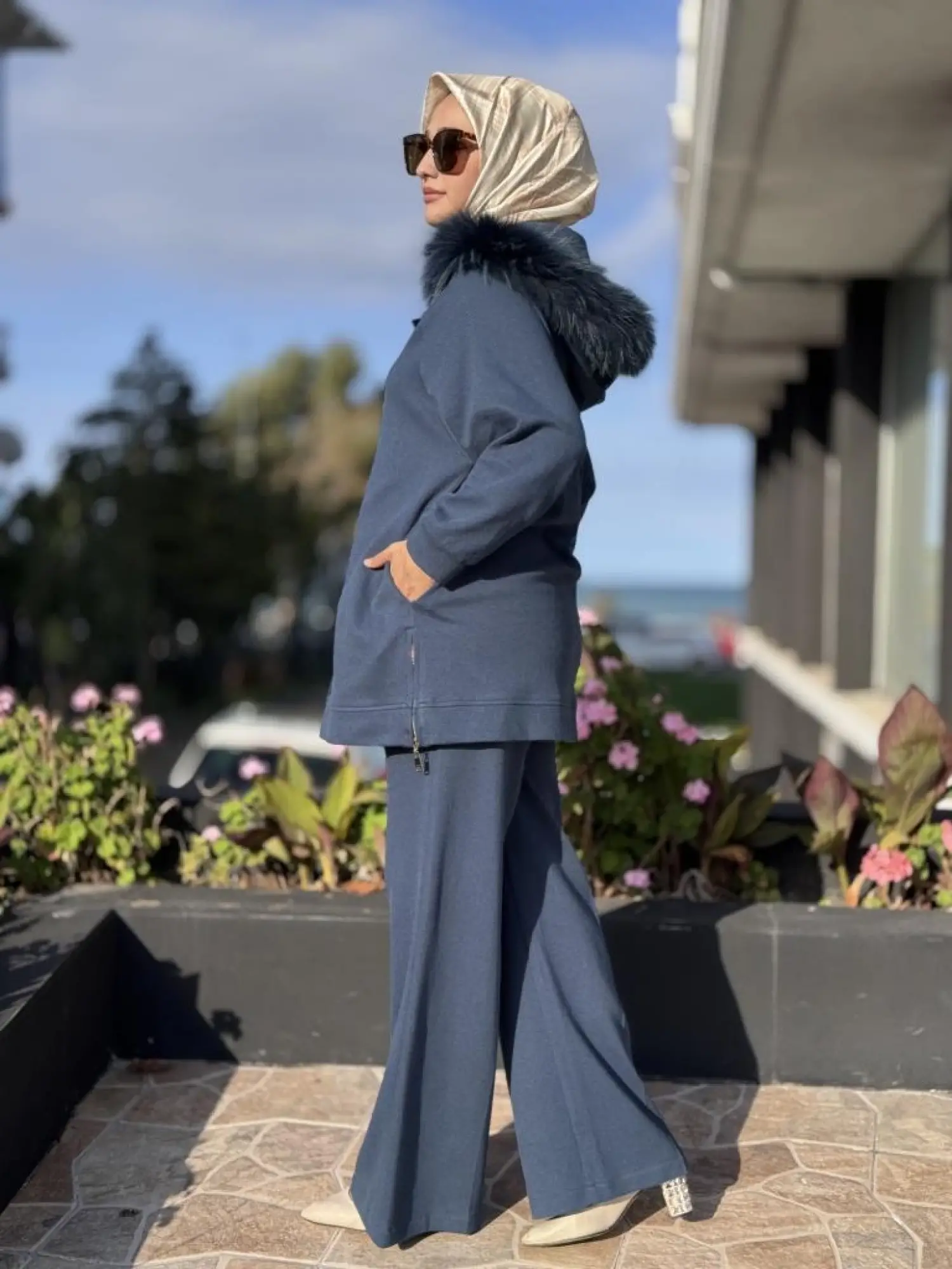 Qupra Yanları Fermuarlı Seyyar Kürk Kapüşonlu Kap Pantolon Takım WAC92000