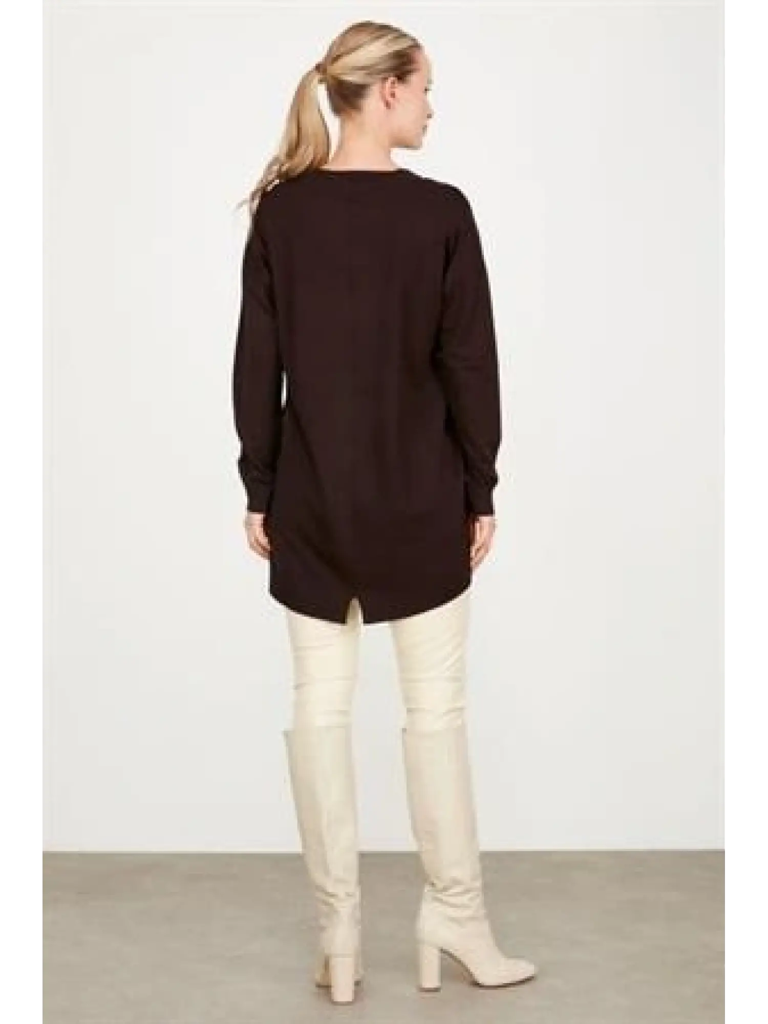 Tığ Triko Arkası Yırtmaçlı Yün Triko Tunik TNK21494