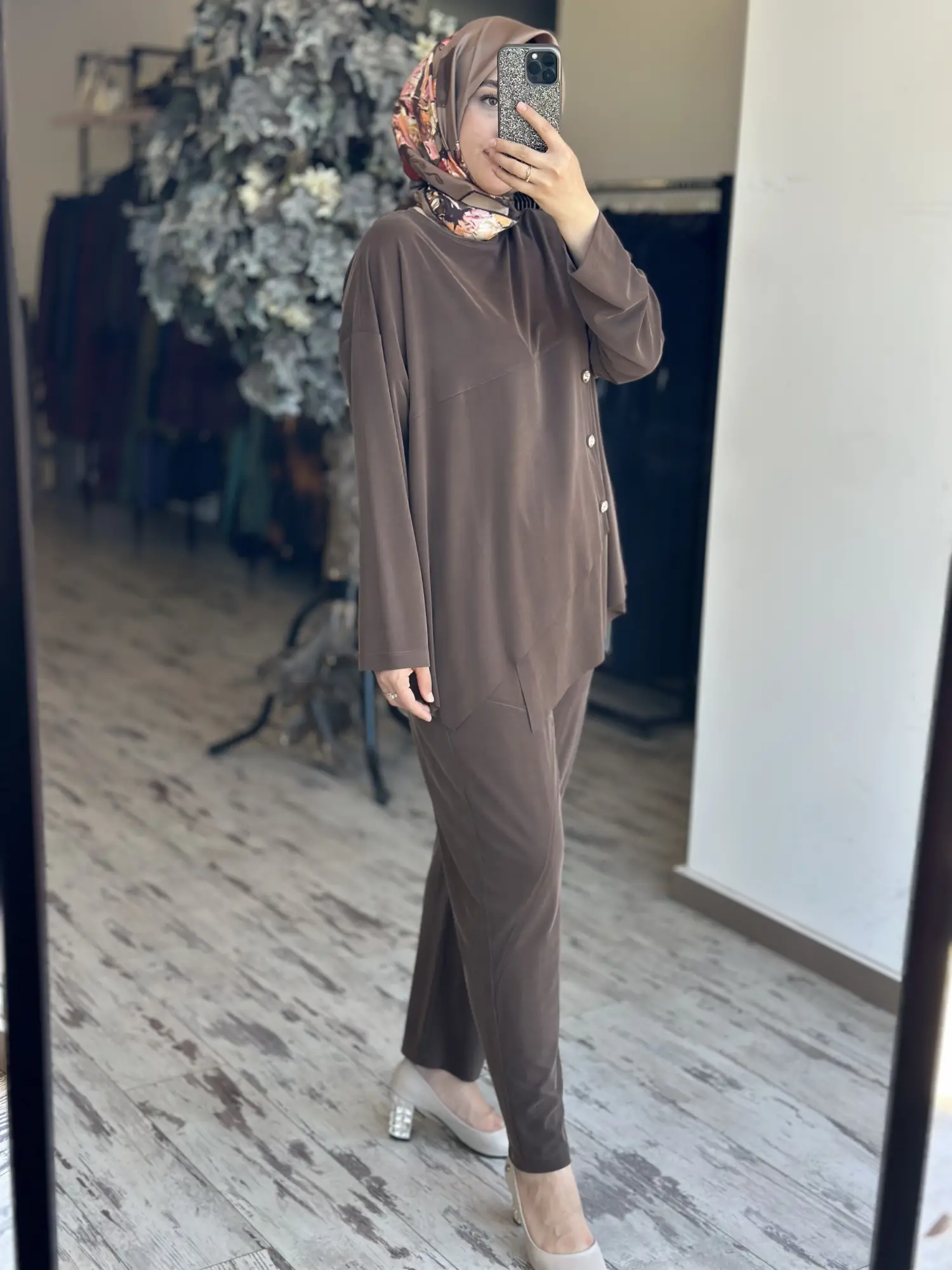 Tığ Triko  Asimetrik Model Kristal Düğme Detaylı Pantolonlu Takım TKM5132