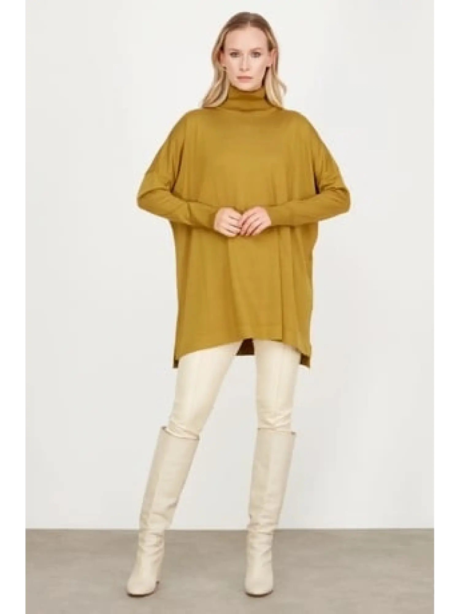 Tığ Triko Balıkçı Yaka Oversize Basic Triko Tunik TNK21135