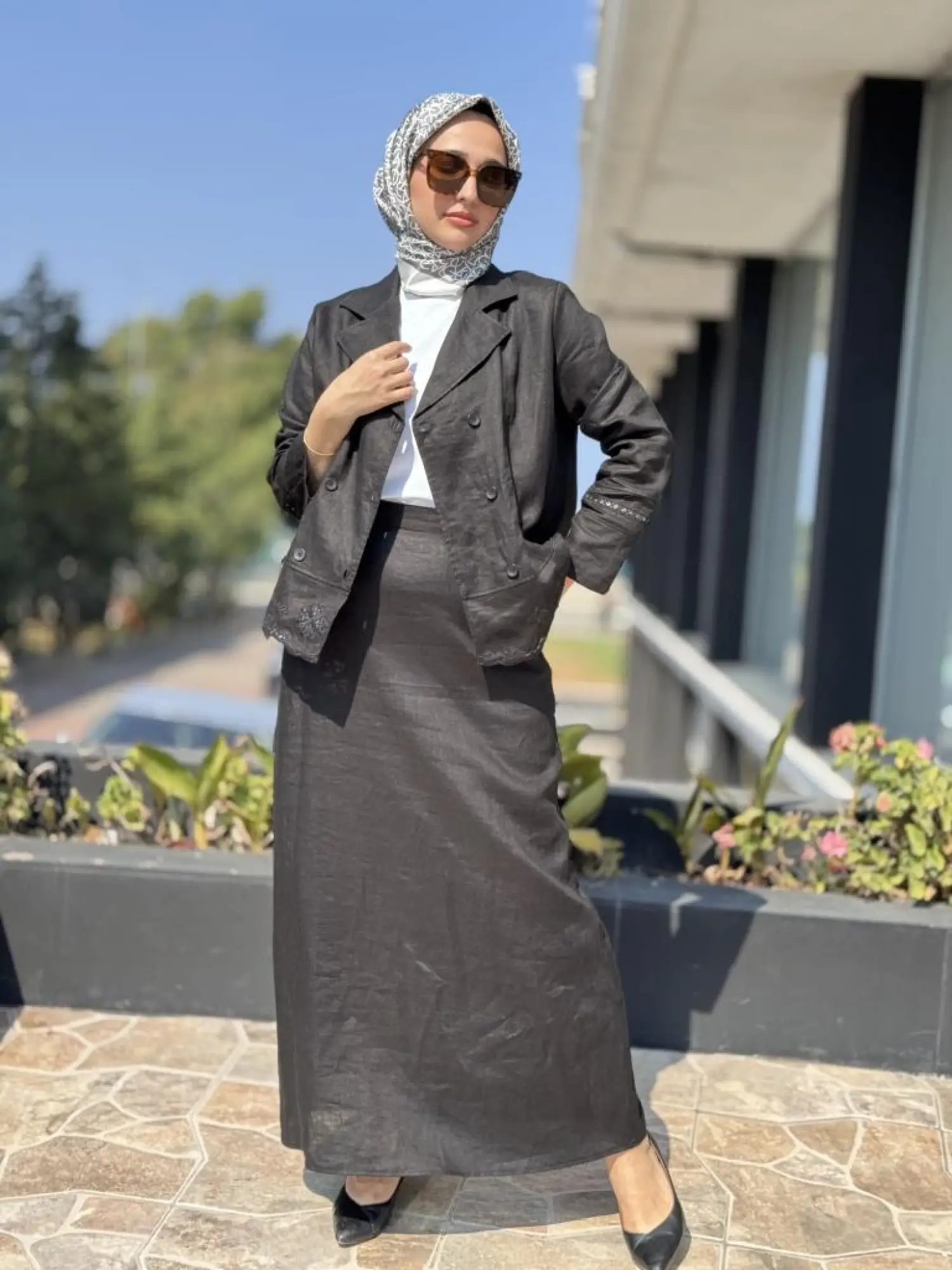 Tığ Triko Beyaziş Nakışlı Keten Kruvaze Ceket Etek Takım TKM3087