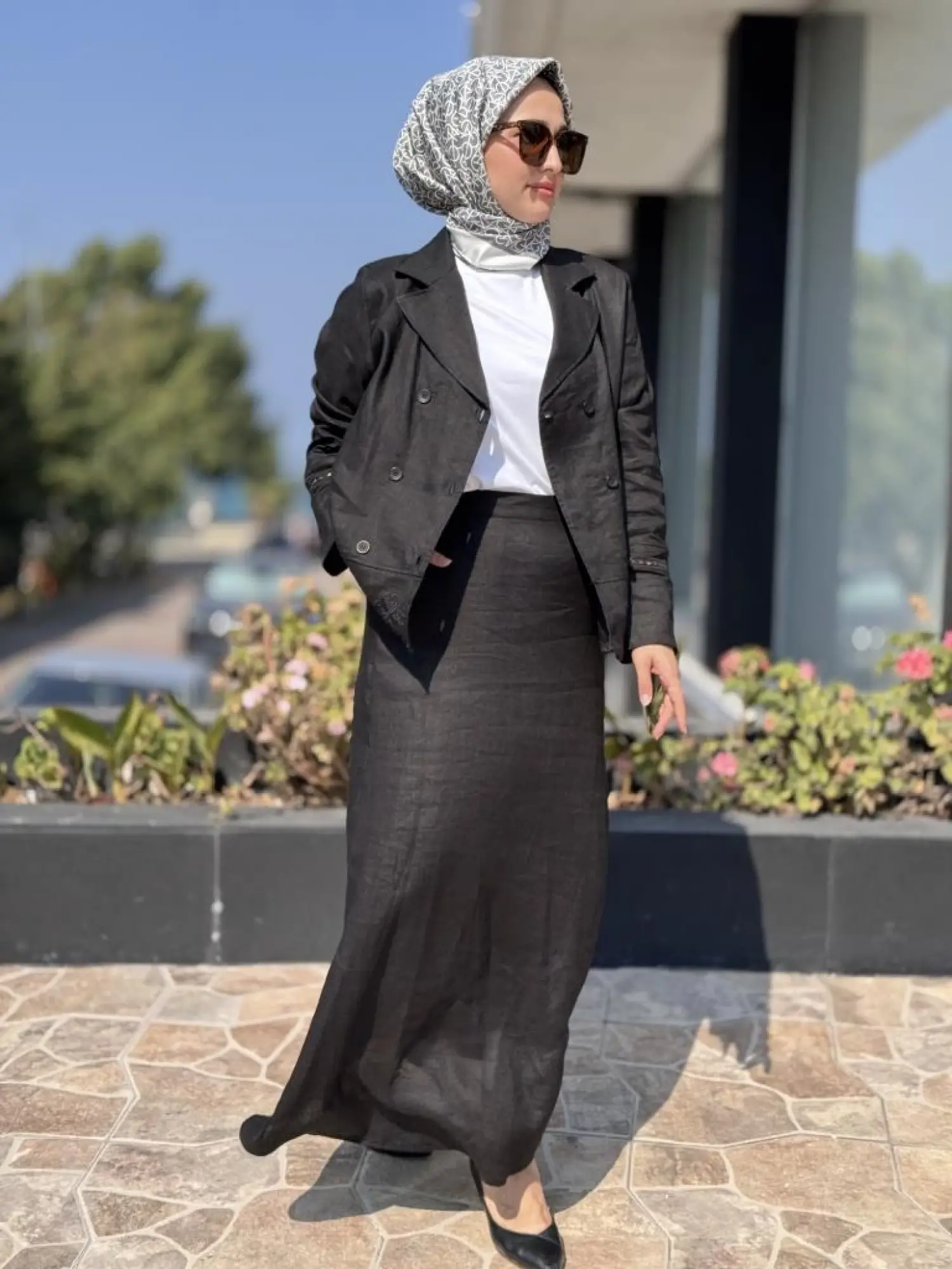 Tığ Triko Beyaziş Nakışlı Keten Kruvaze Ceket Etek Takım TKM3087