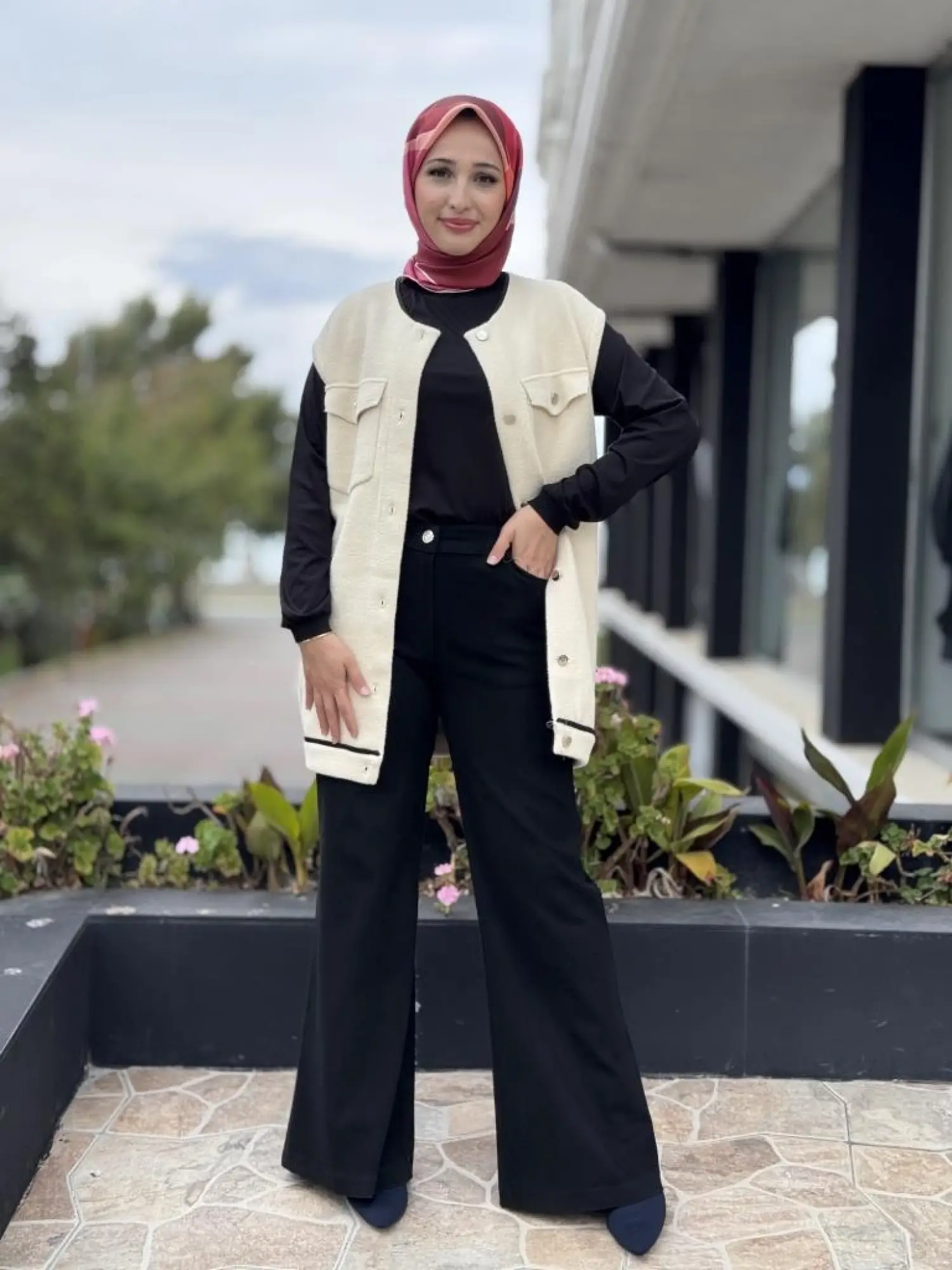 Tığ Triko Cep Detaylı Triko Yelek YLK22019