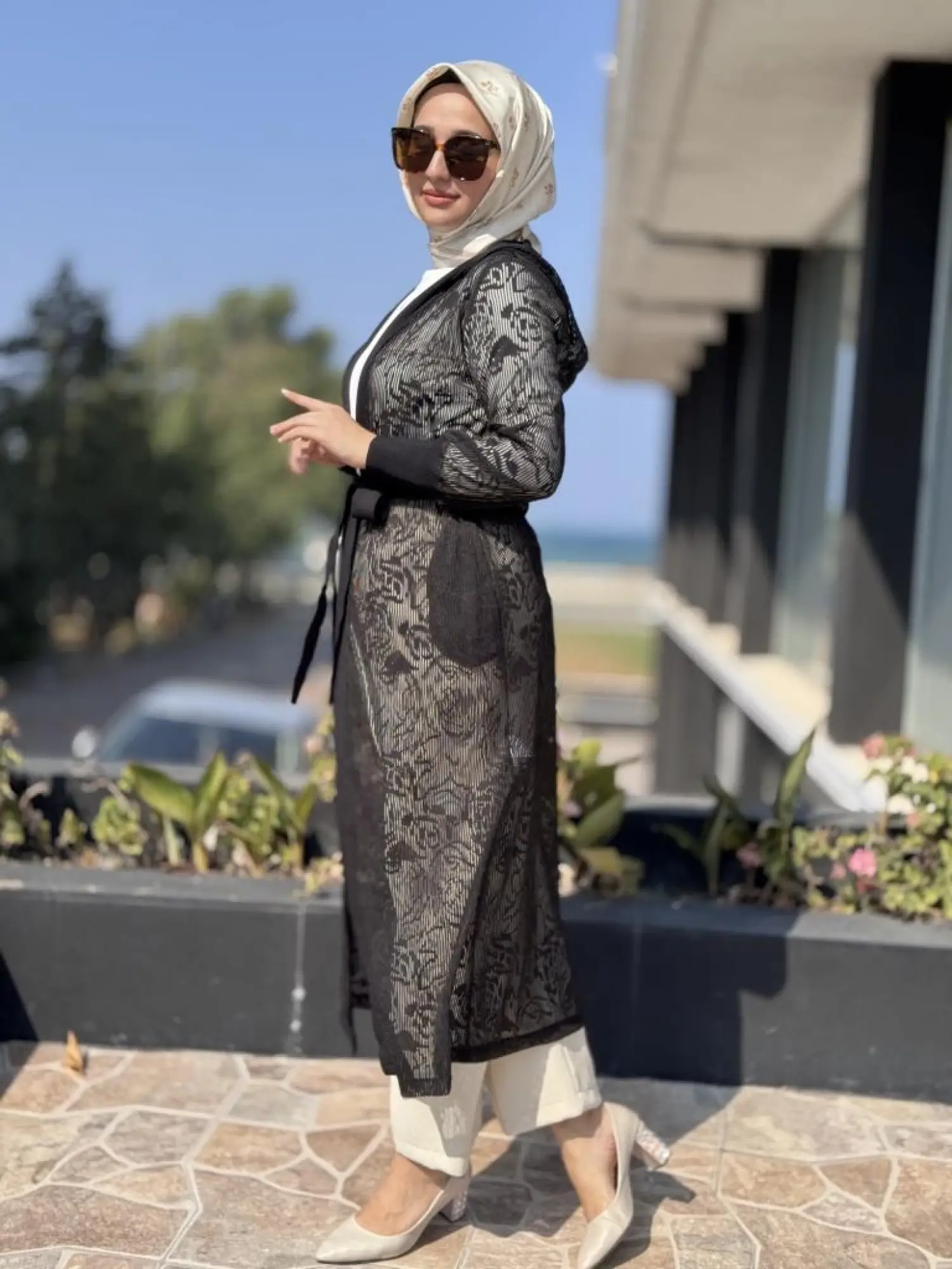 Tığ Triko Dantel Efenktli Kapüşonlu Uzun Kap KAP2094