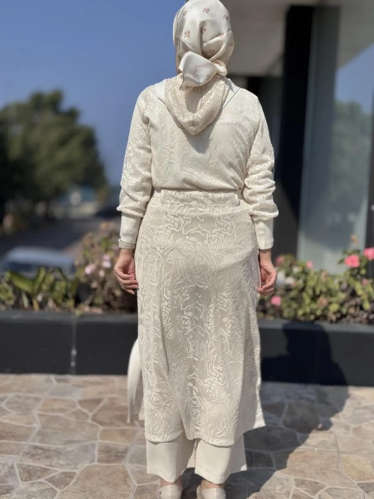 Tığ Triko Dantel Efenktli Kapüşonlu Uzun Kap KAP2094