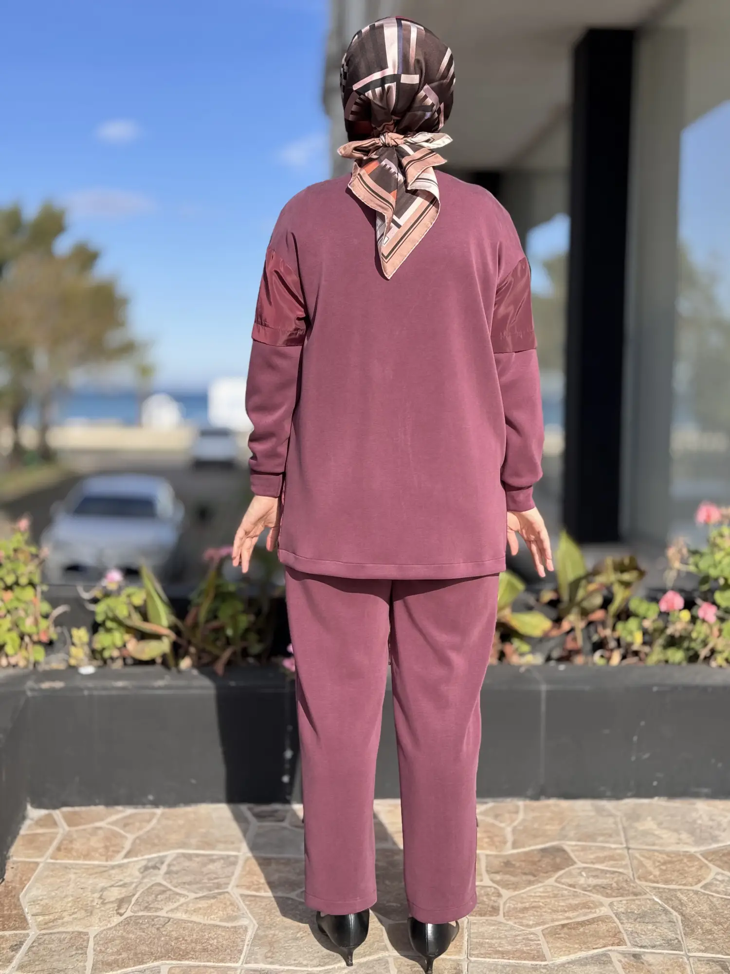 Tığ Triko Dik Yaka Önden Patlı Mix Pantolonlu Takım TKM5049