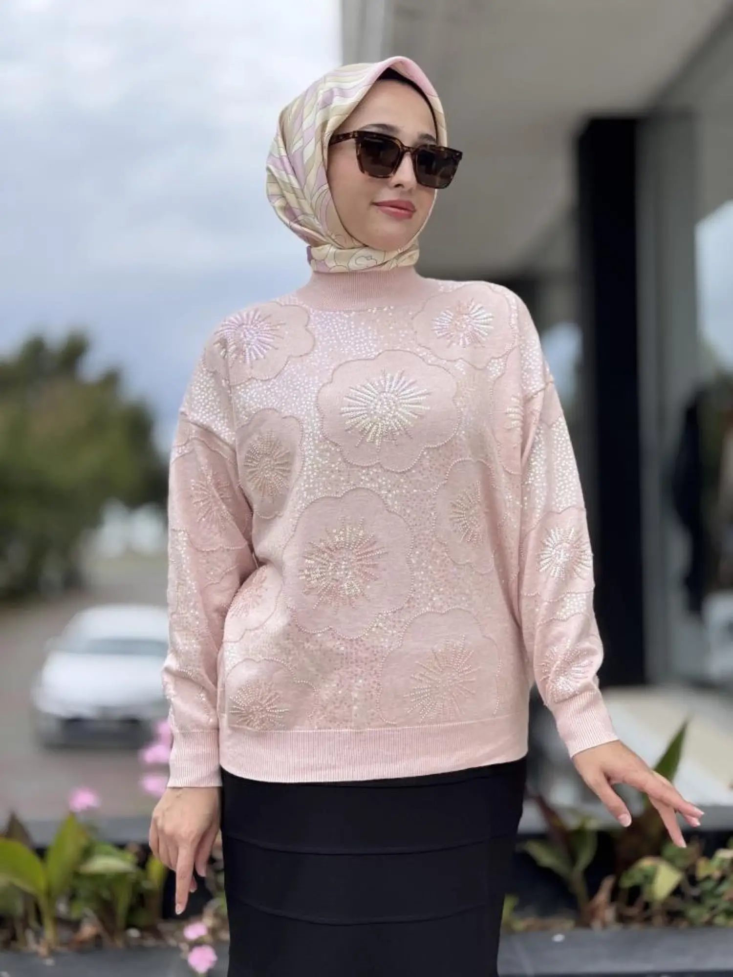 Tığ Triko İşlemeli Yarım Balıkçıyaka Bluz BLZ22001