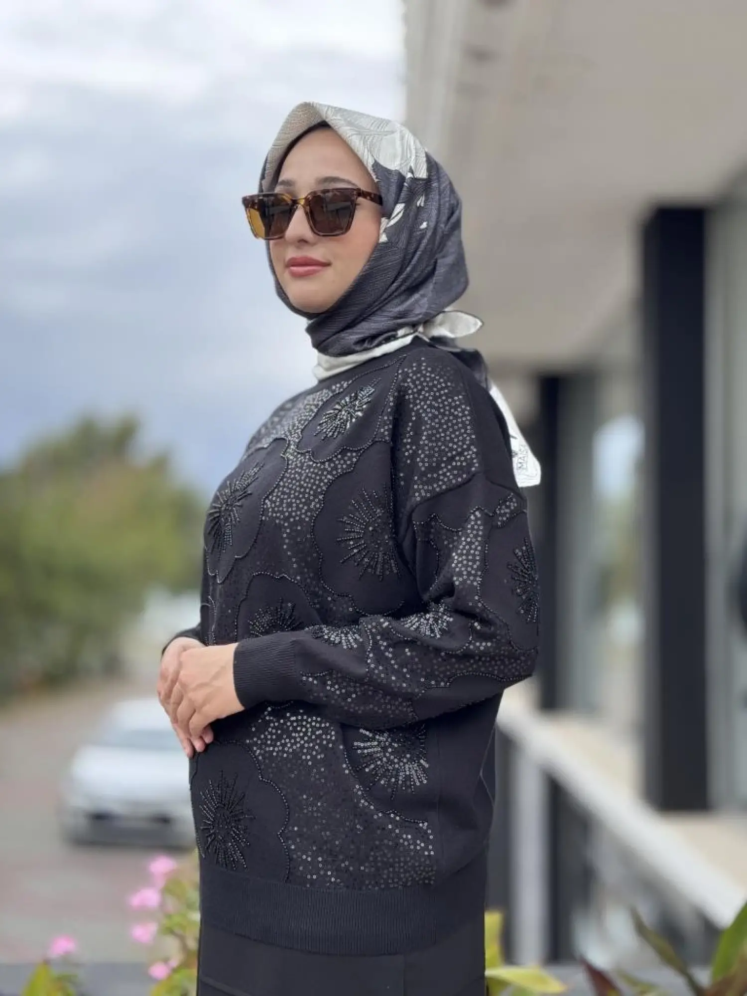 Tığ Triko İşlemeli Yarım Balıkçıyaka Bluz BLZ22001