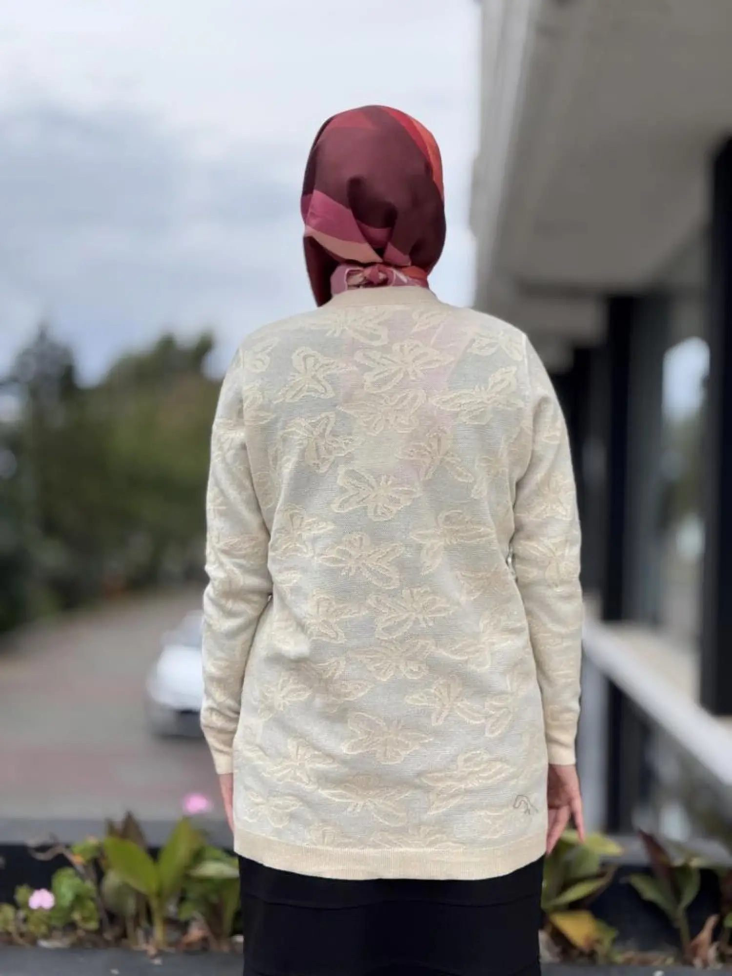 Tığ Triko Kelebek Sim Jakarlı Triko Hırka HRK21853