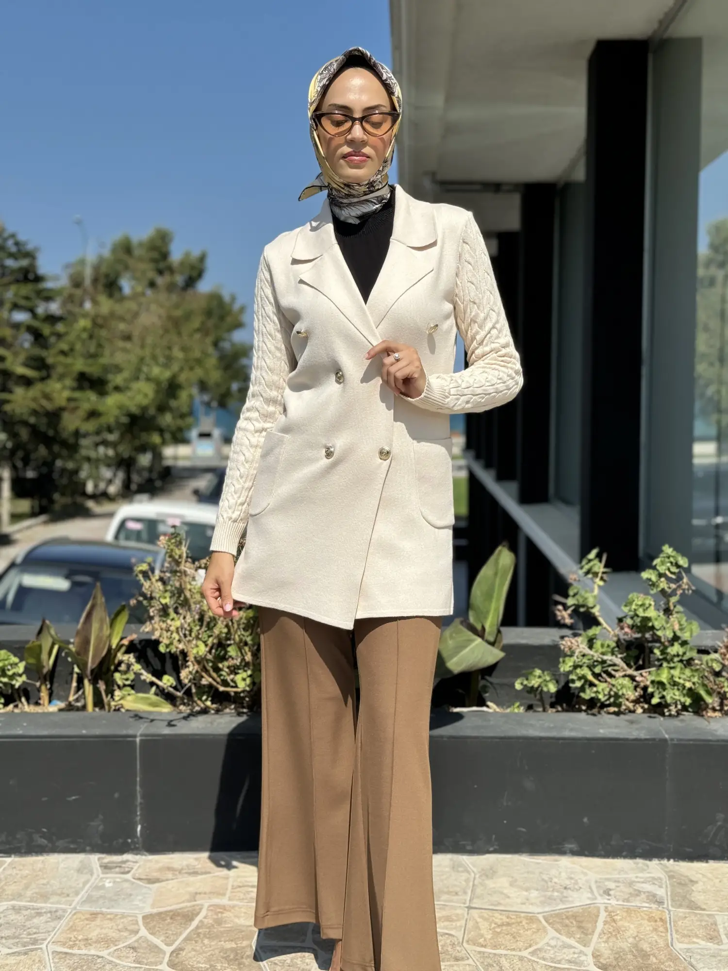 Tığ Triko Kolları Saç Örgülü Triko Blazer Hırka HRK21584
