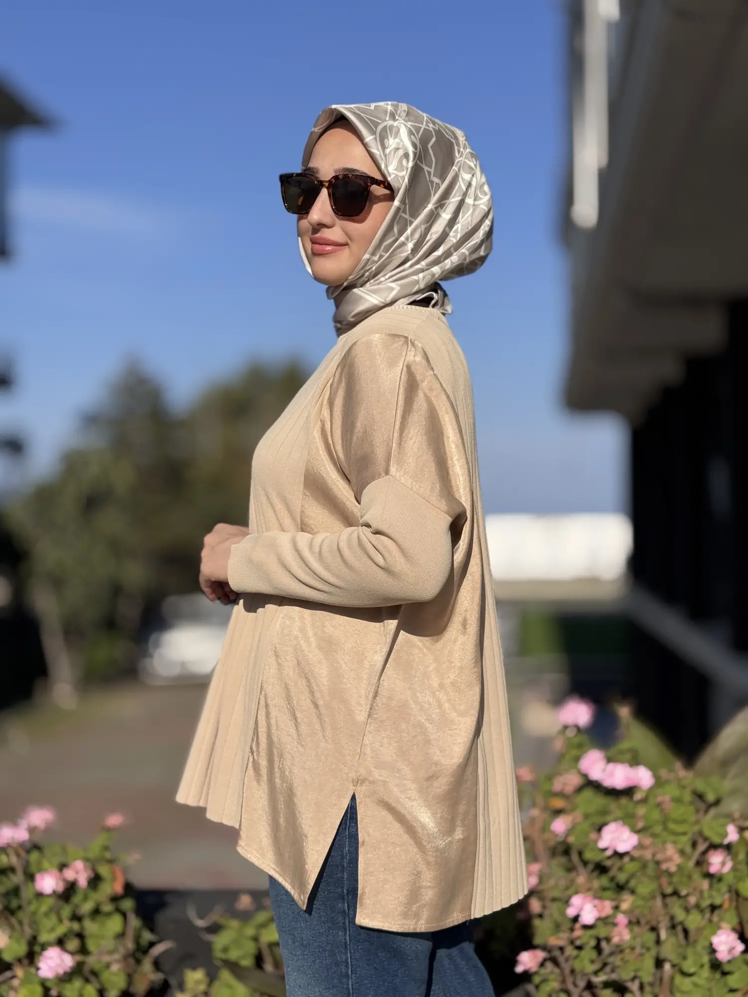 Tığ Triko Kumaş Kombinli Yandan Yırtmaçlı Rayon Tunik TNK21915