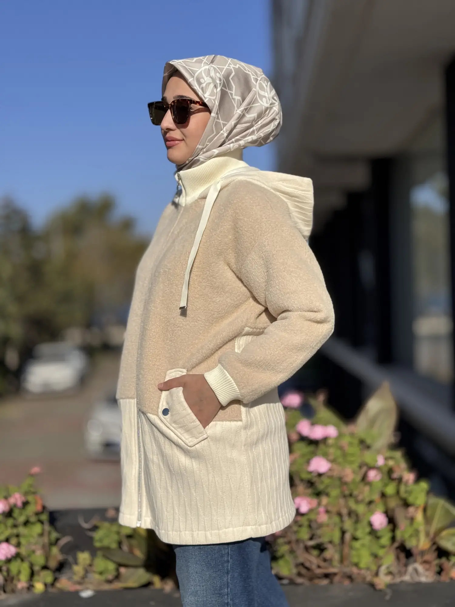 Tığ Triko Kürk Desenli Kadife Doku Kombinli Kaban KBN6013